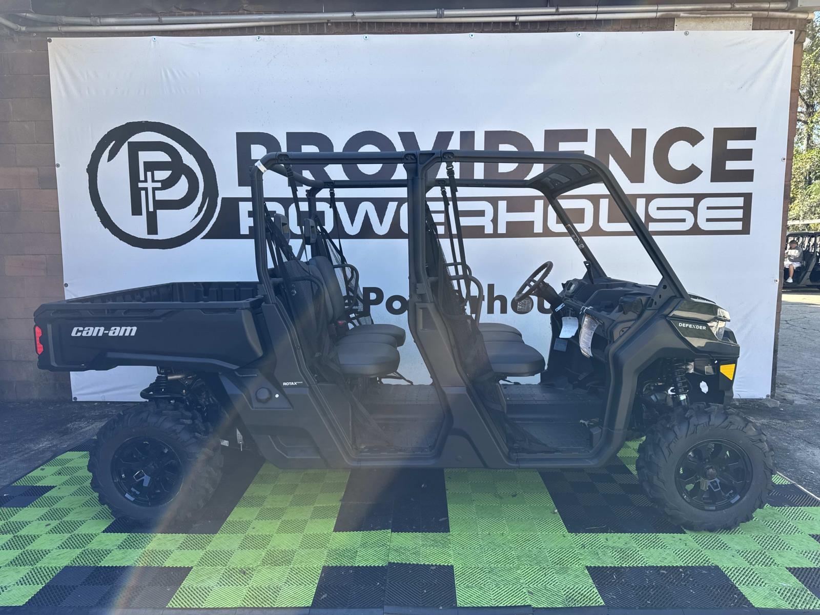 2025 Can-Am DEFENDER MAX DPS HD10