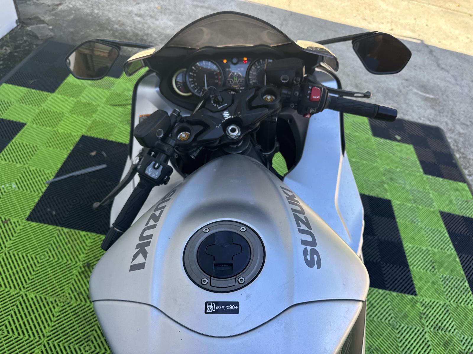2022 Suzuki HAYABUSA 1340 - Photo 11