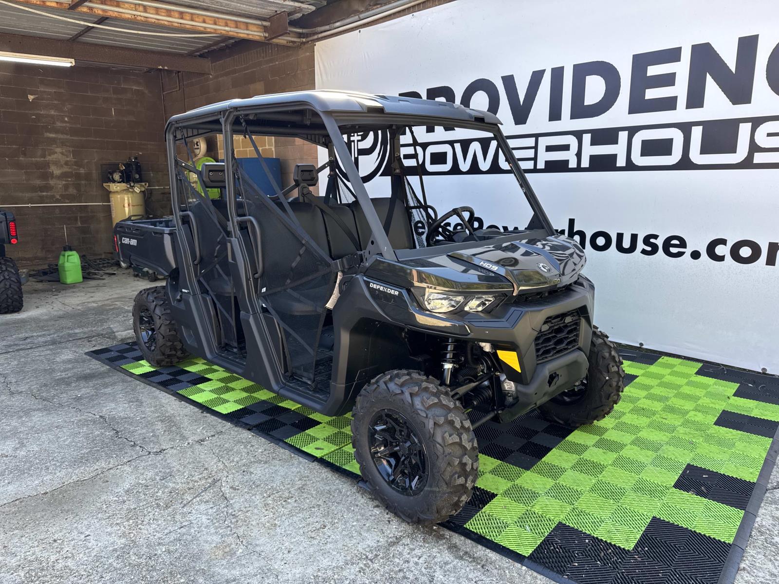 2025 Can-Am DEFENDER MAX DPS HD9 - Photo 3