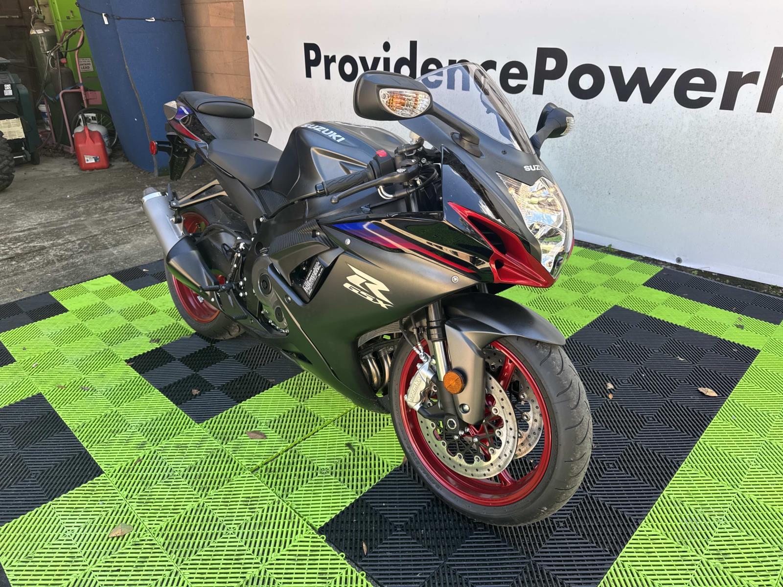 2026 Suzuki GSX-R 600  -  BLACK - Photo 3