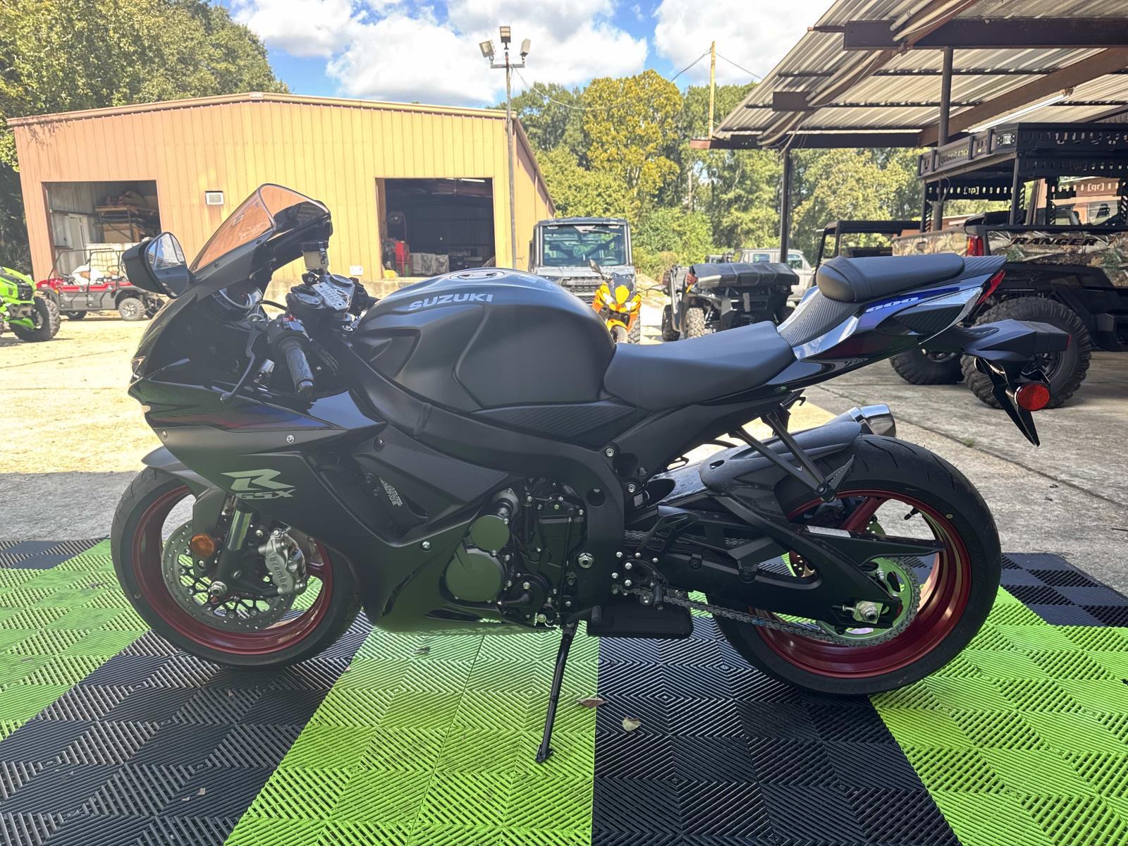2026 Suzuki GSX-R 600  -  BLACK - Photo 5
