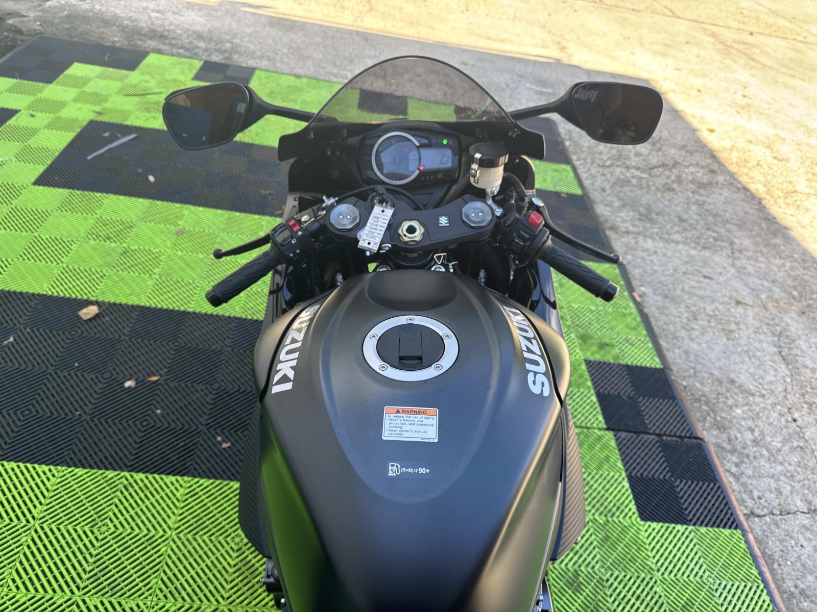 2026 Suzuki GSX-R 600  -  BLACK - Photo 6
