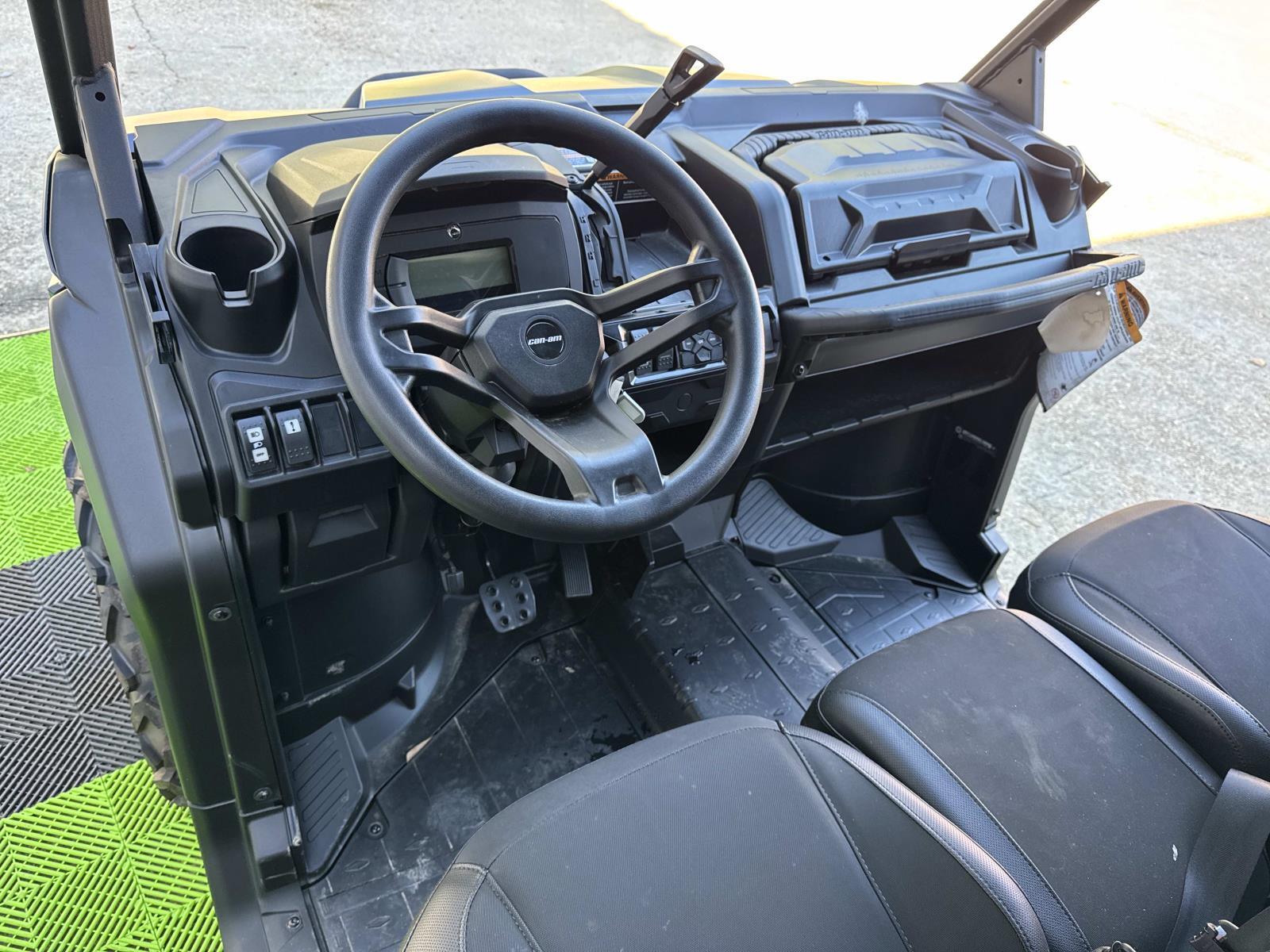 2025 Can-Am DEFENDER MAX XT HD9 - Photo 7