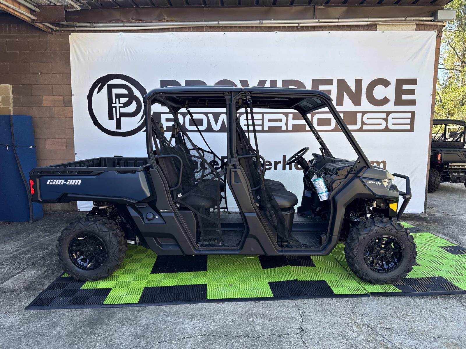 2025 Can-Am DEFENDER MAX XT HD9
