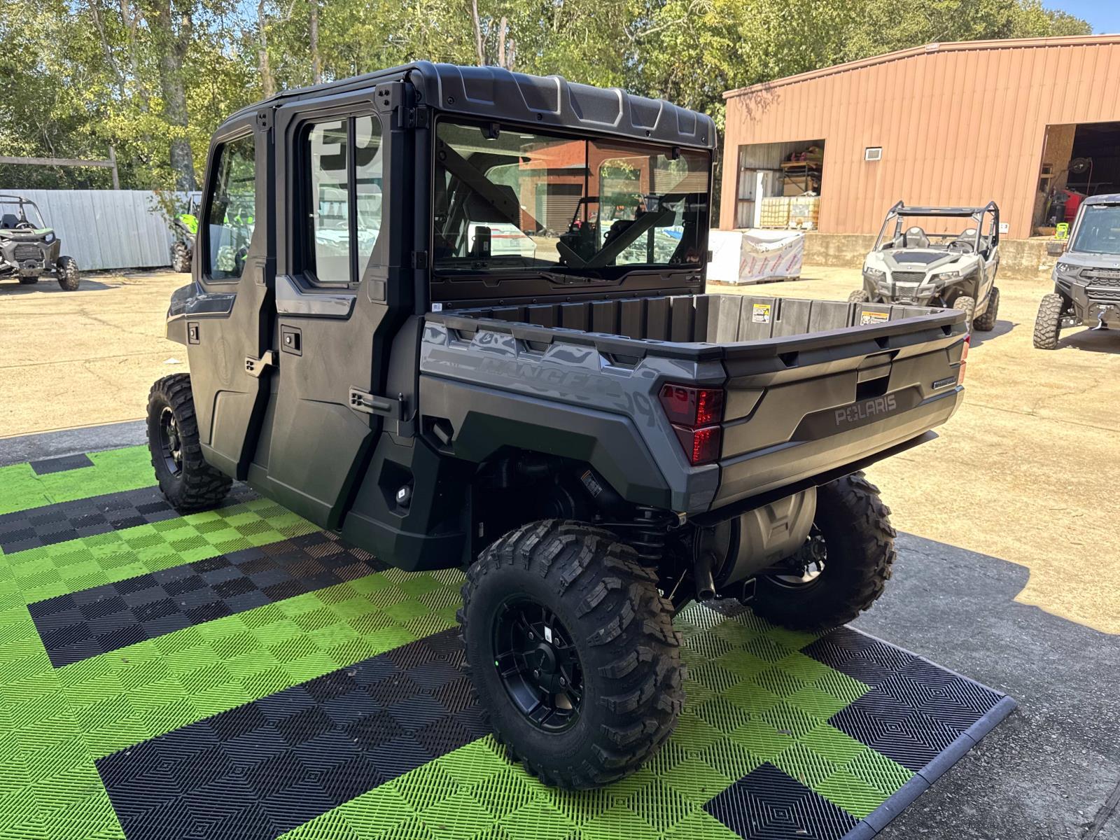 2026 Polaris RANGER CREW XP 1000 NS PREMIUM - Photo 4