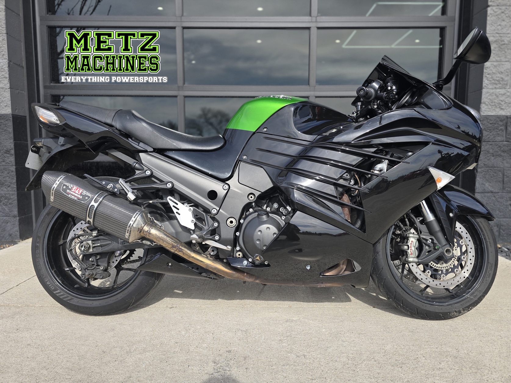 Used Street Bikes from Kawasaki Metz Machines