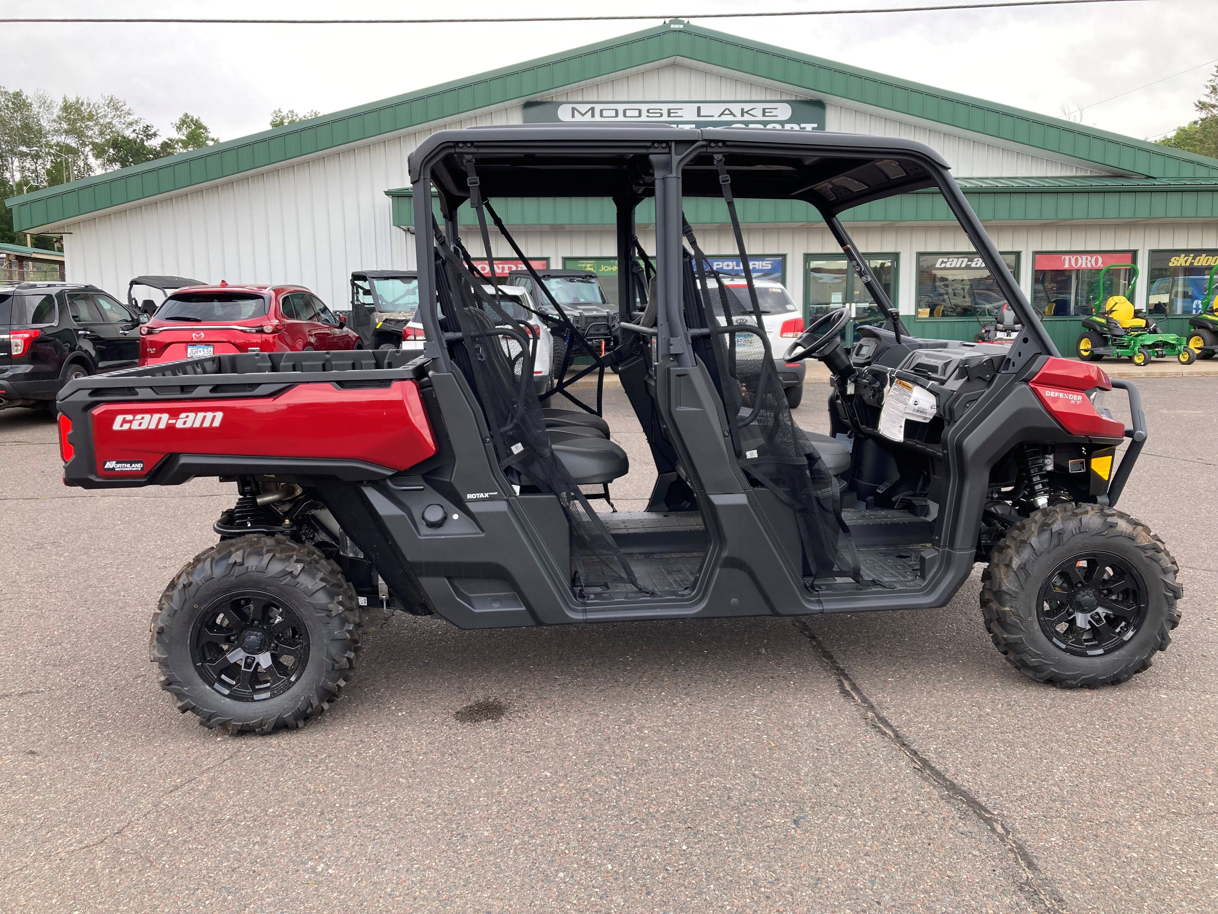 2024 Can-Am DEFENDER MAX XT HD10 / 8MRB - Photo 18