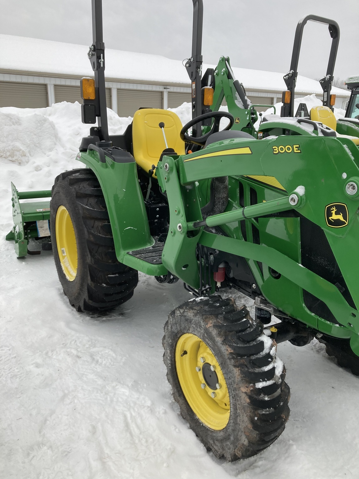 2022 John Deere 3038E OOS FIL R4 ROTARY TILLER - Photo 3