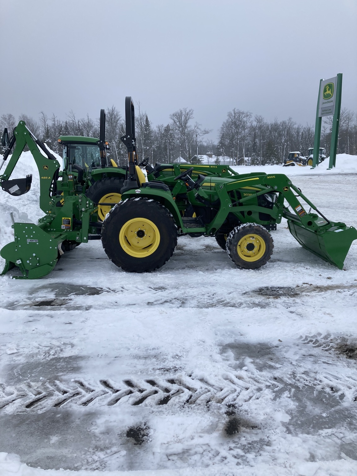 2022 John Deere 3038E OOS FIL R4 ROTARY TILLER - Photo 2