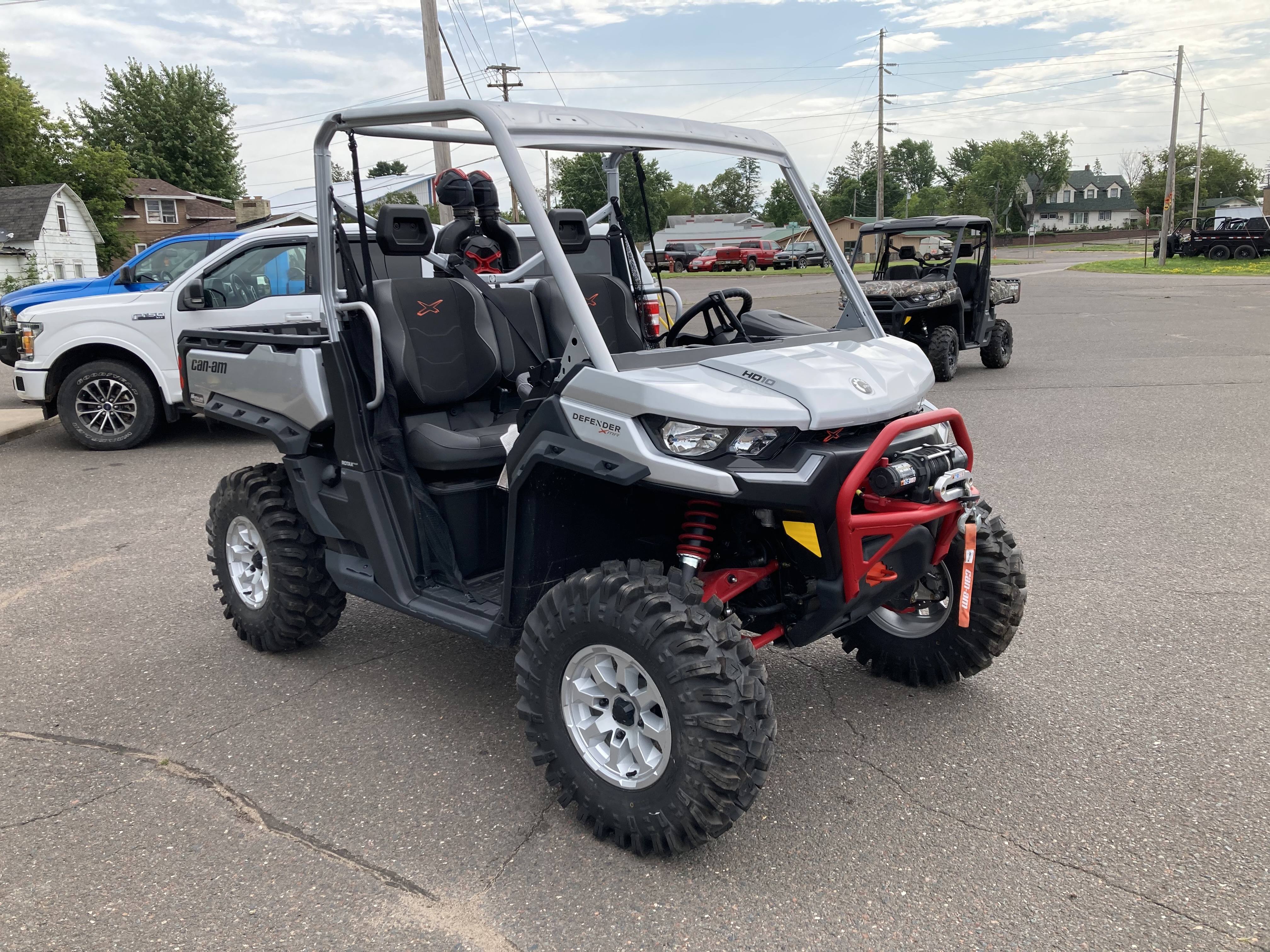 2024 Can-Am Defender X MR HD10 / 8YRB00 - Photo 8