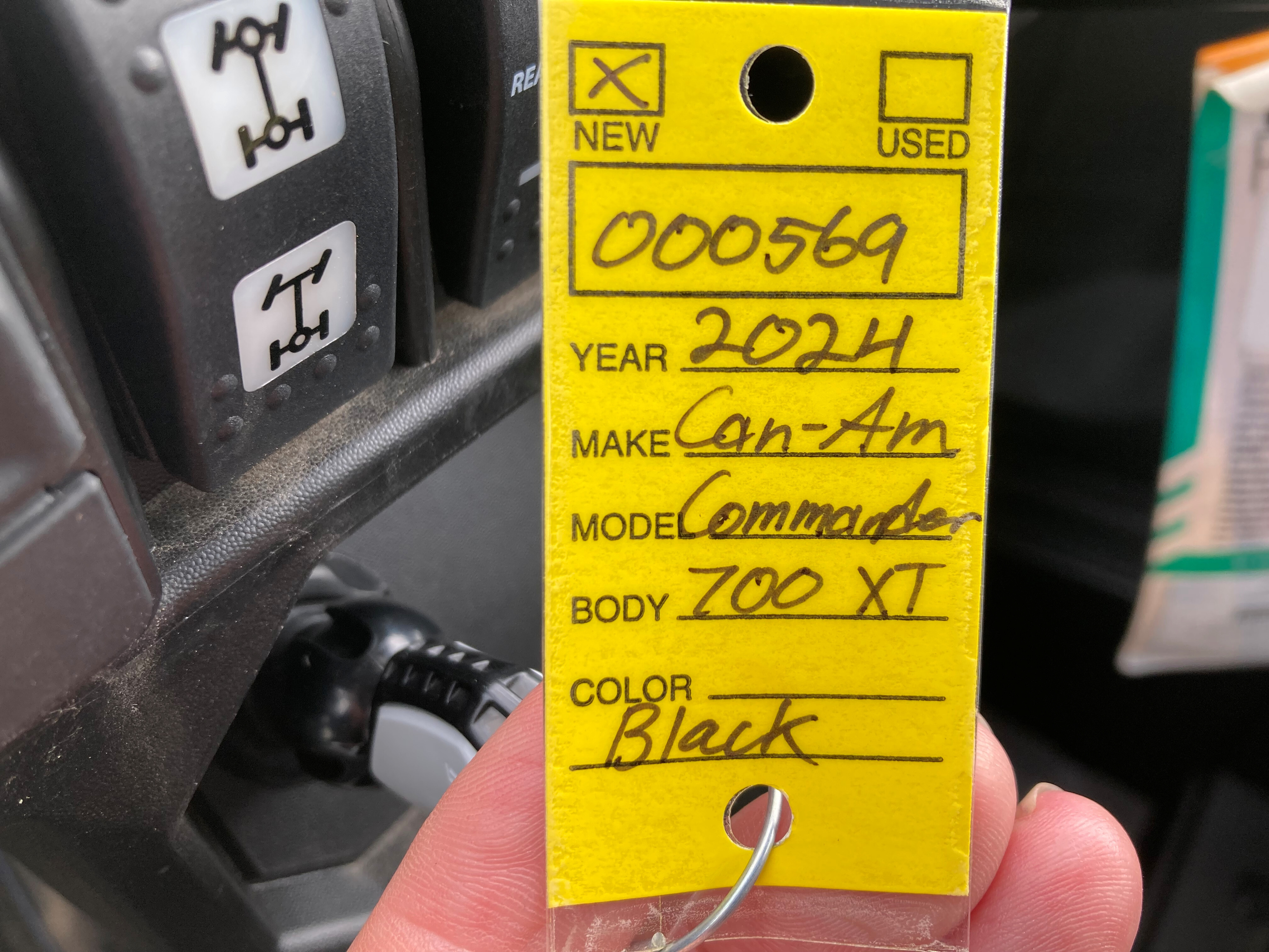 2024 Can-Am COMMANDER XT 700 / 0009ARD00 - Photo 11