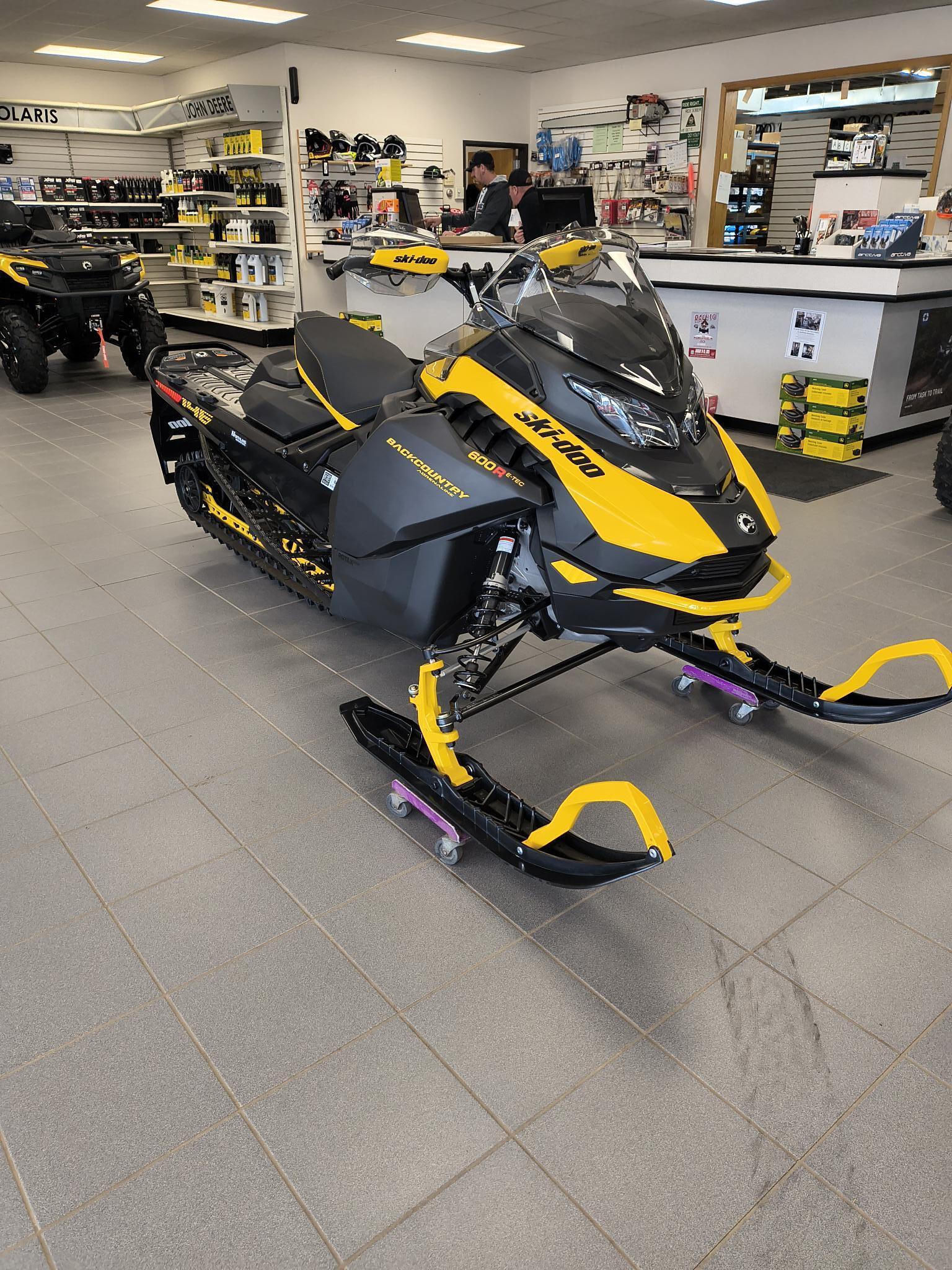 2024 Ski-Doo BACKCOUNTRY ADR 600 ETEC ES 1.6" / UJRC - Photo 2