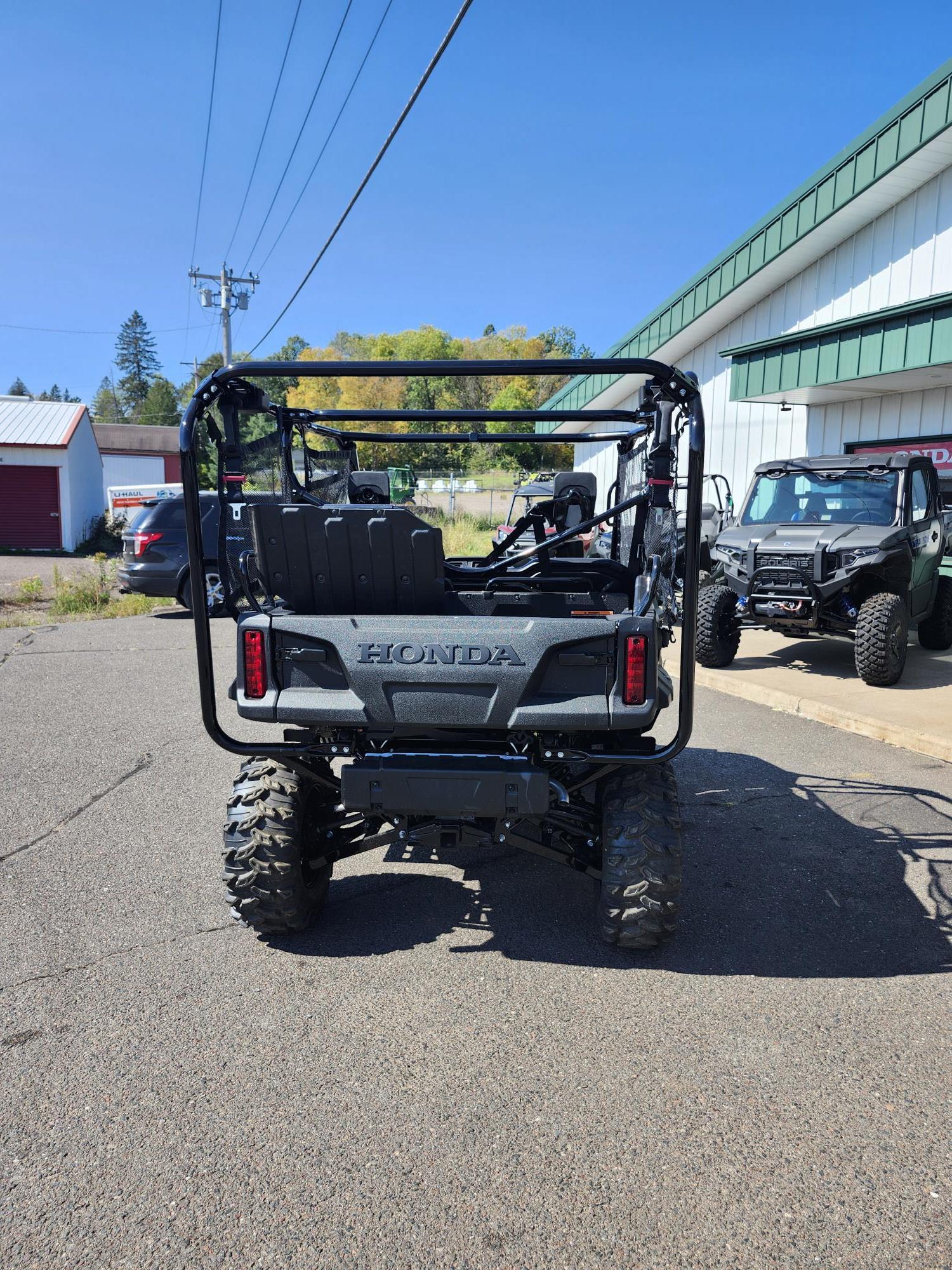 2024 Honda Pioneer 1000 / 260376 - Photo 8
