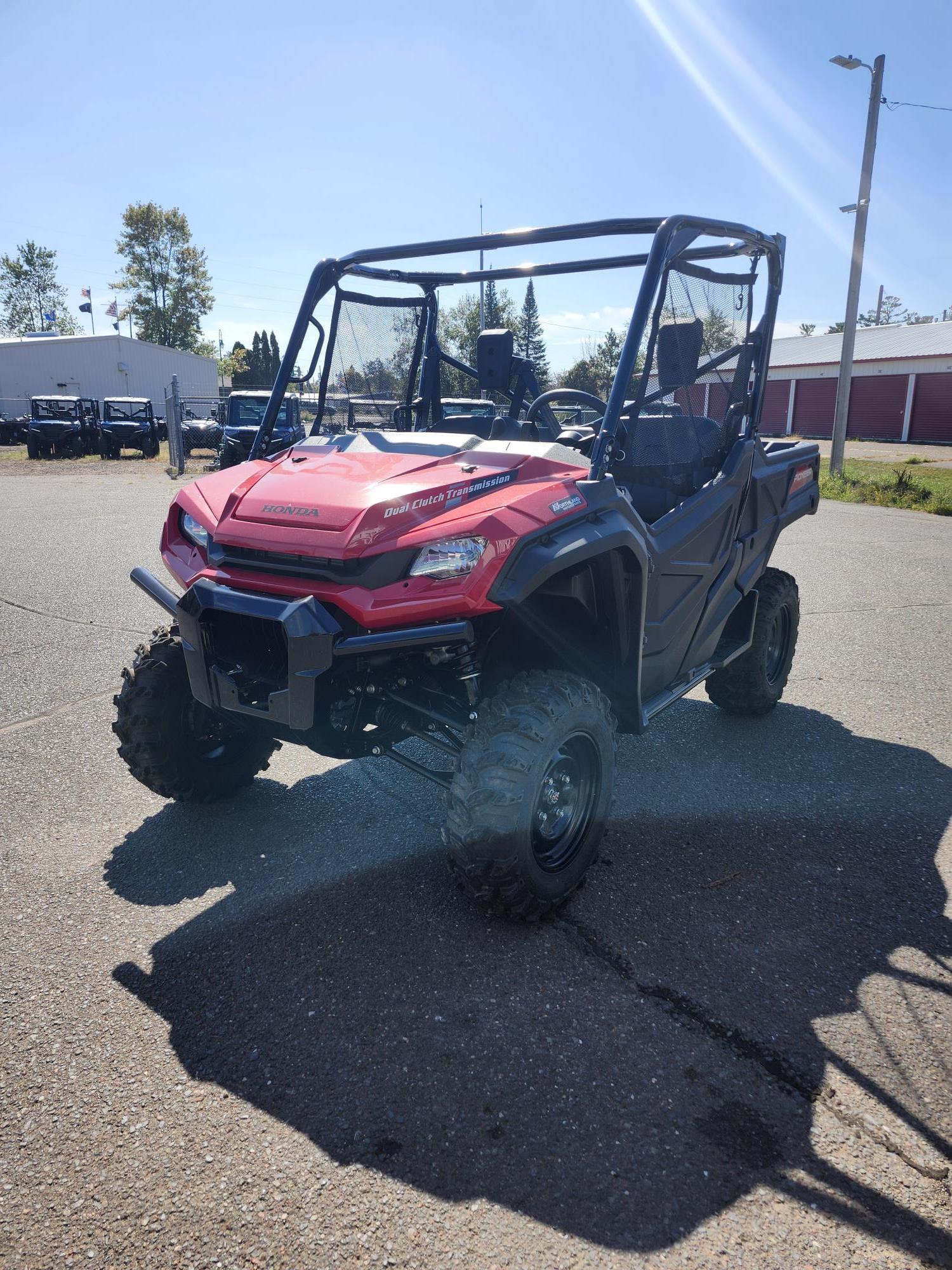 2024 Honda Pioneer 1000 EPS / 260338