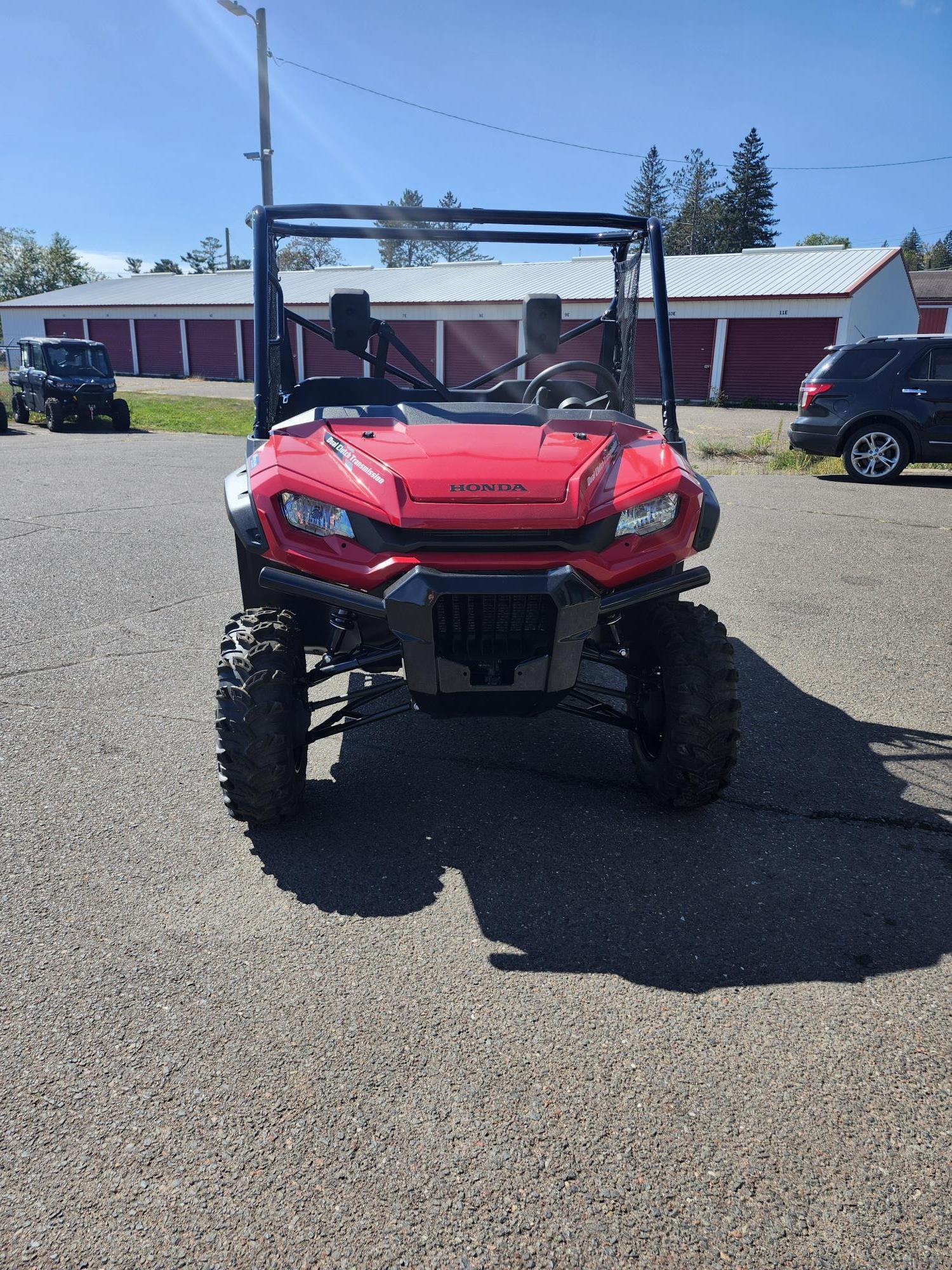 2024 Honda Pioneer 1000 EPS / 260338 - Photo 3