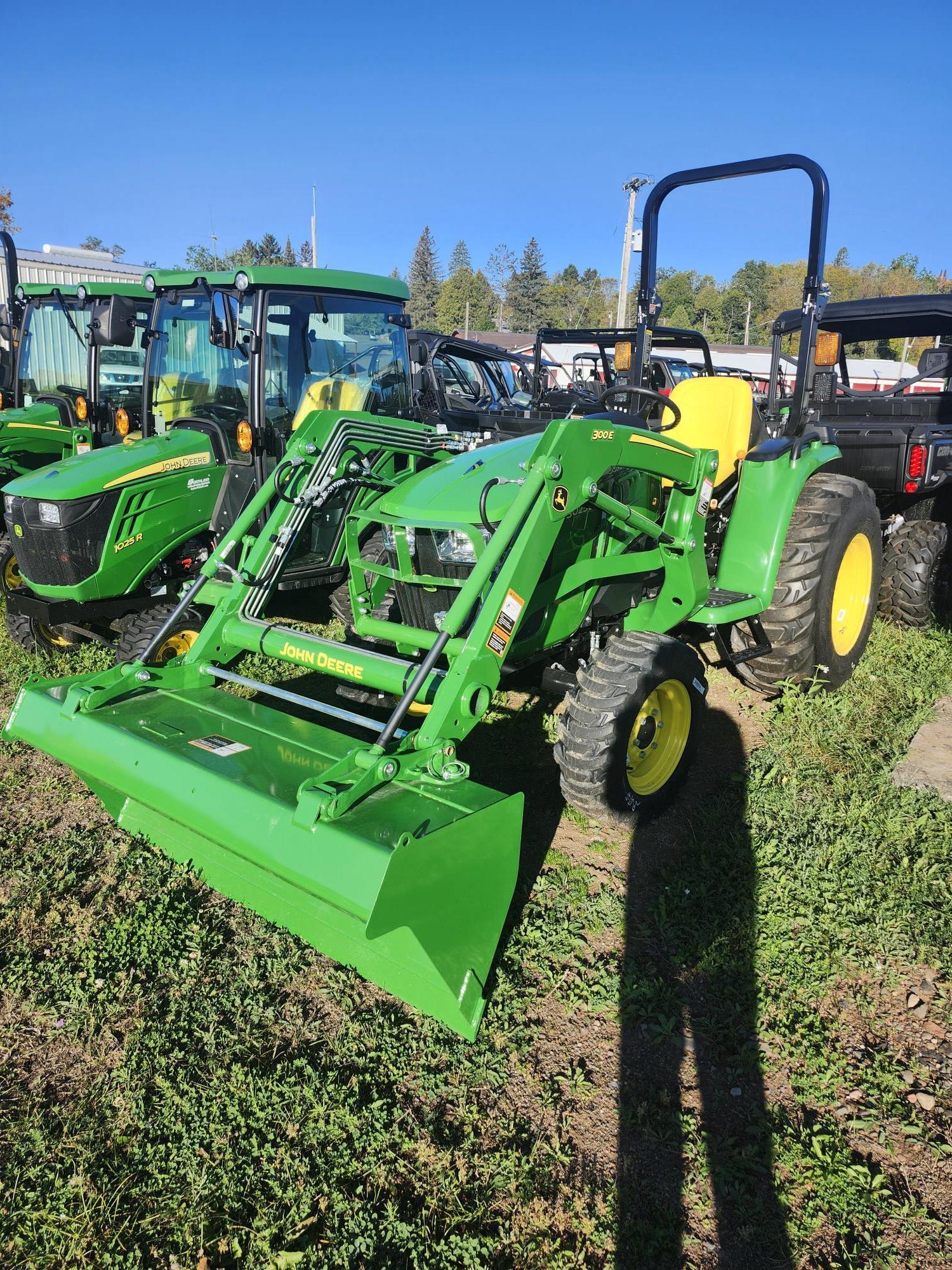 2024 John Deere 3025E Compact Utility Tractor - Photo 3