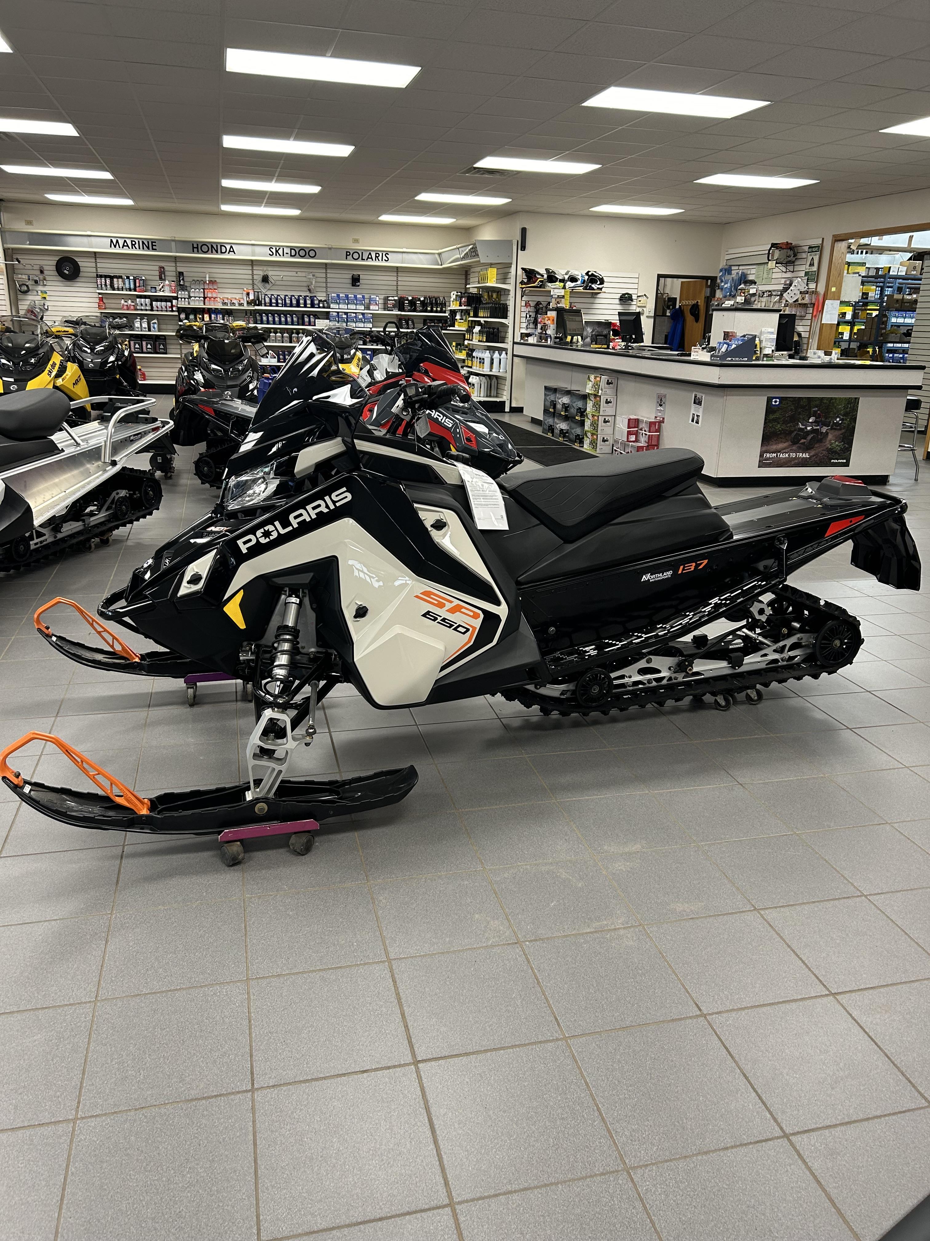 2025 Polaris 650 Indy SP 137 / S25TDB6RSL - Photo 8