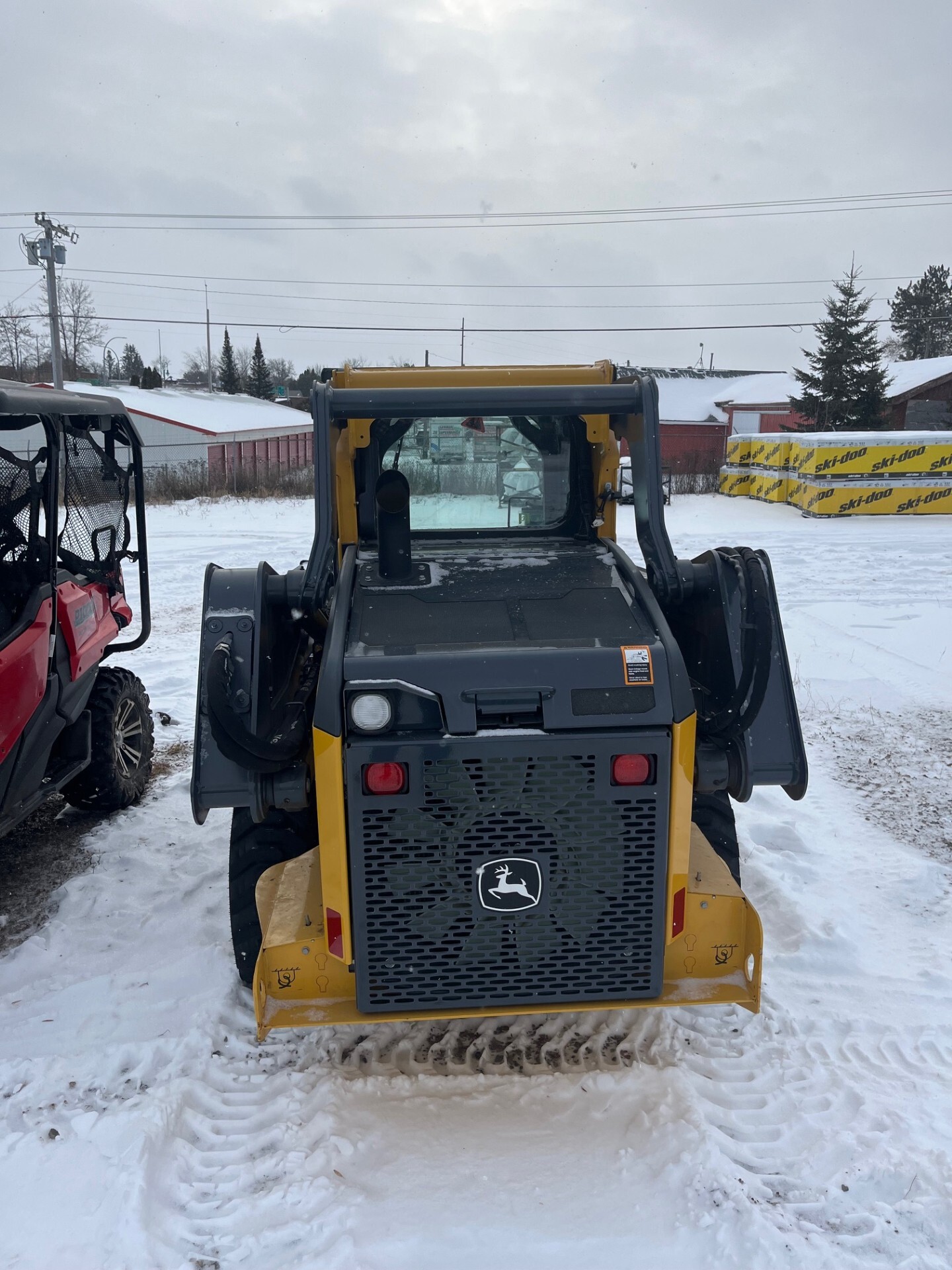 2025 John Deere 320G - Photo 17