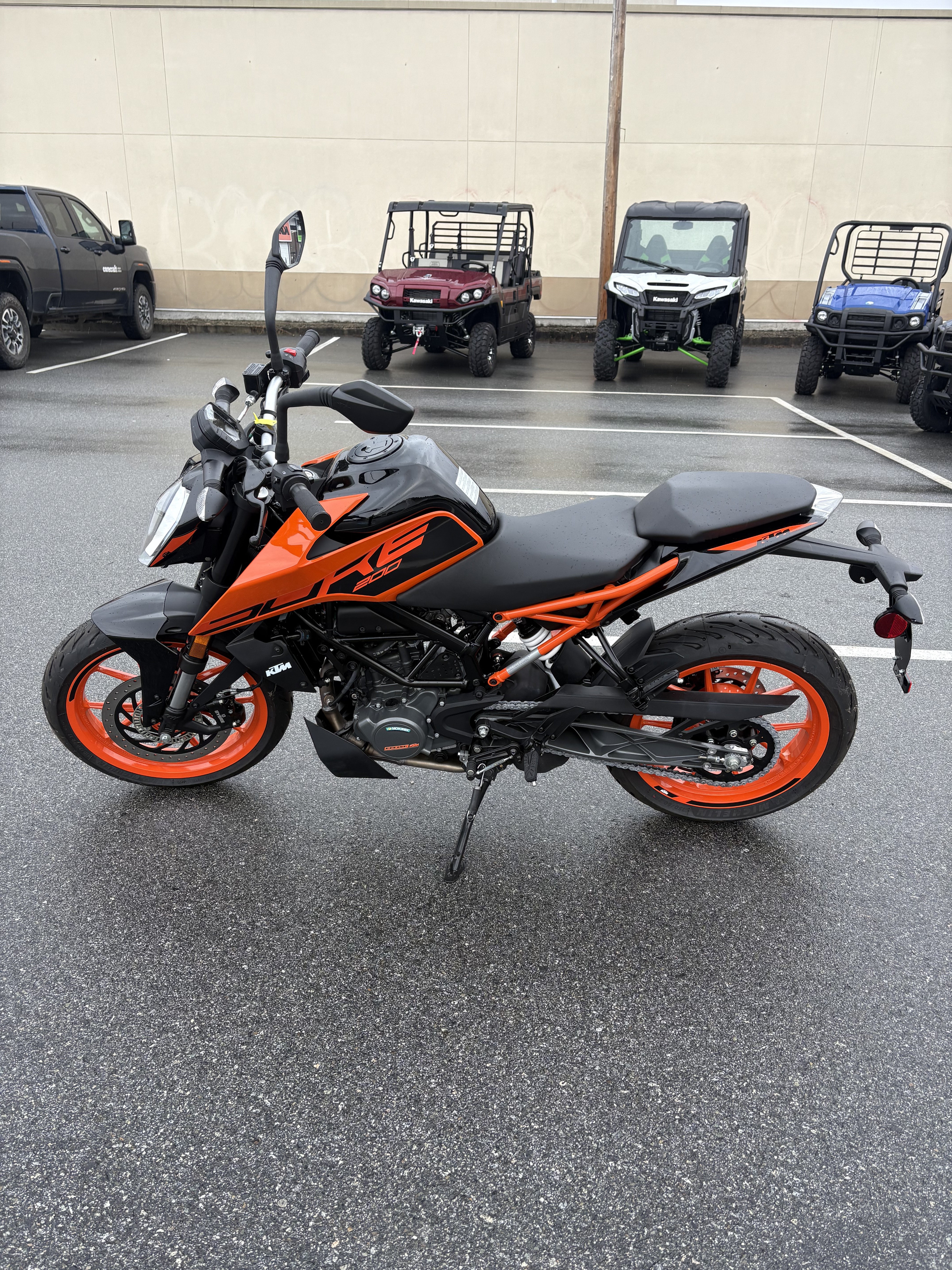 2023 KTM 200 Duke - Photo 7