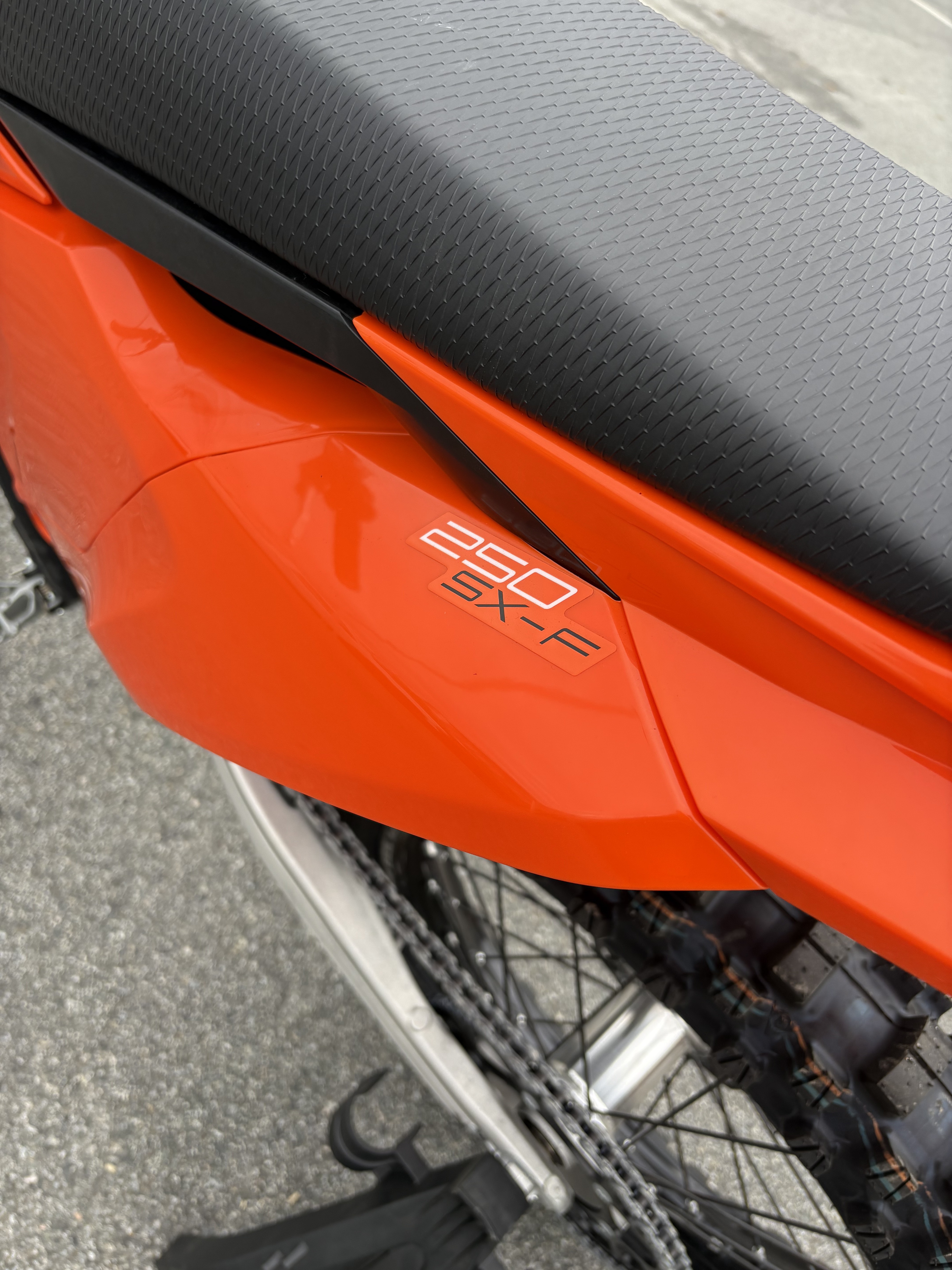 2025 KTM 250 SX-F - Photo 5