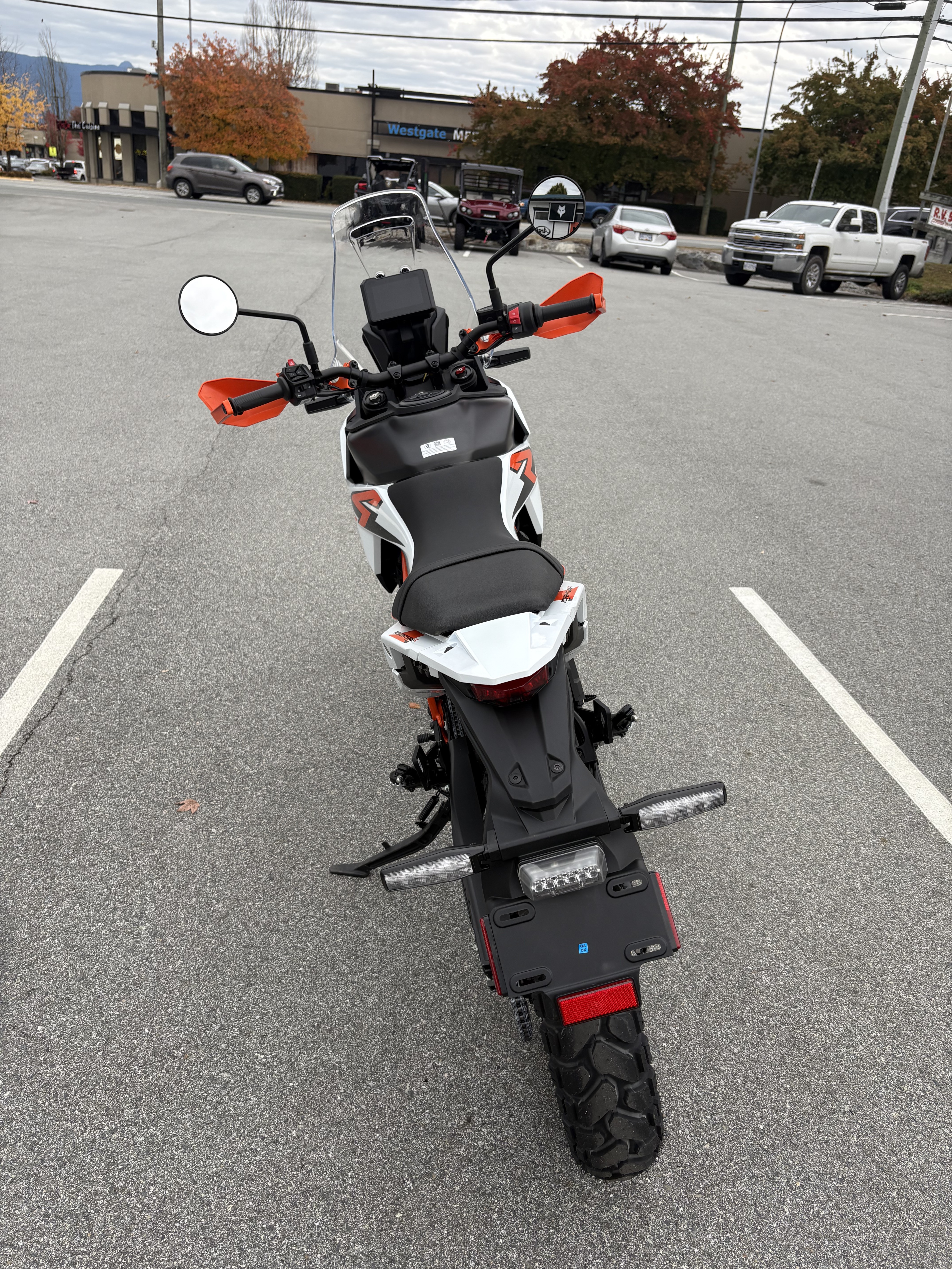 2025 KTM 390 ADVENTURE R - Photo 9