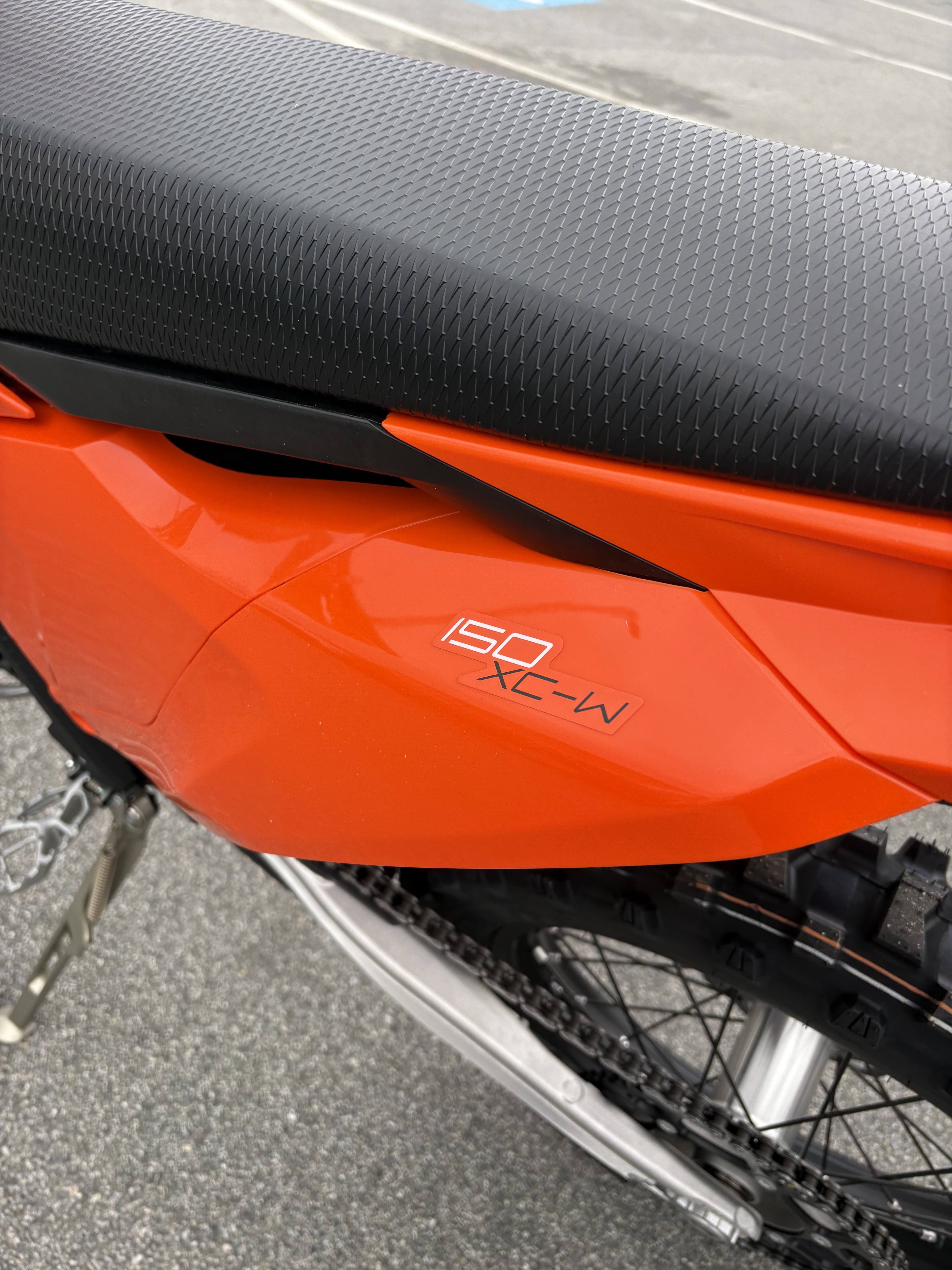 2026 KTM 150 XC-W - Photo 5