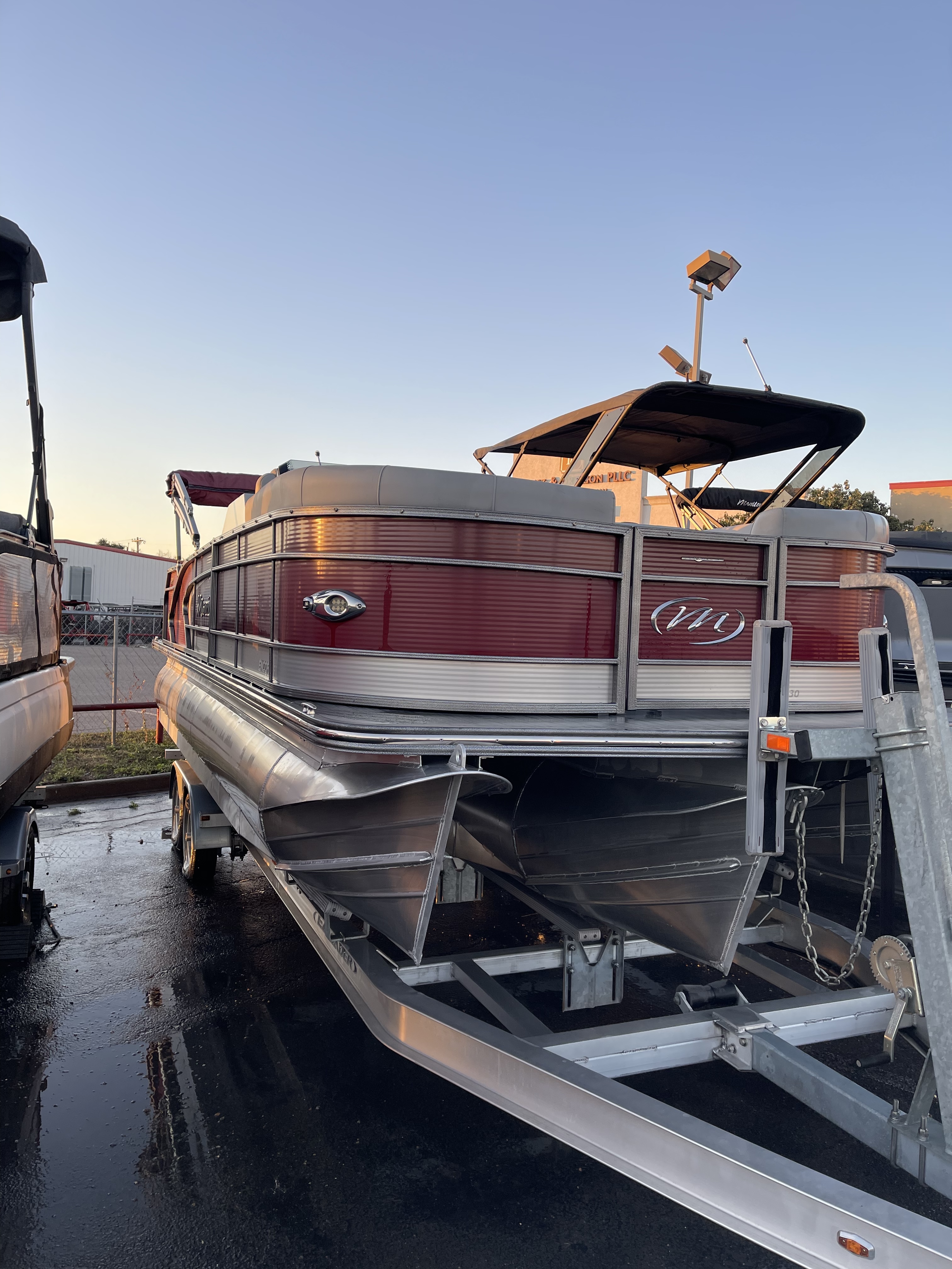 2022 Manitou ENCORE SL SHP575 (Complete Package $62,357 Boat, Trailer, Motor) - Photo 9
