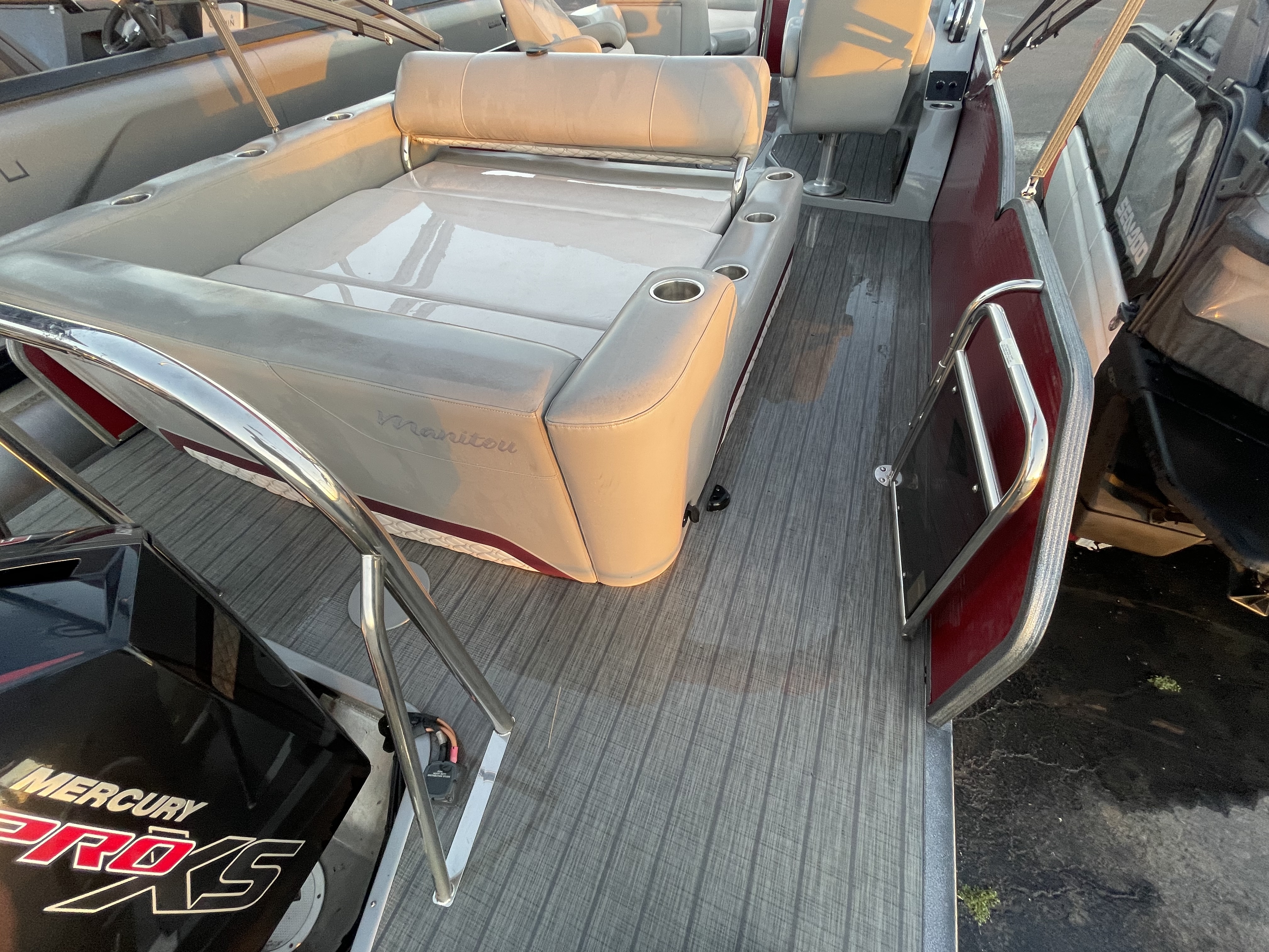 2022 Manitou ENCORE SL SHP575 (Complete Package $62,357 Boat, Trailer, Motor) - Photo 11