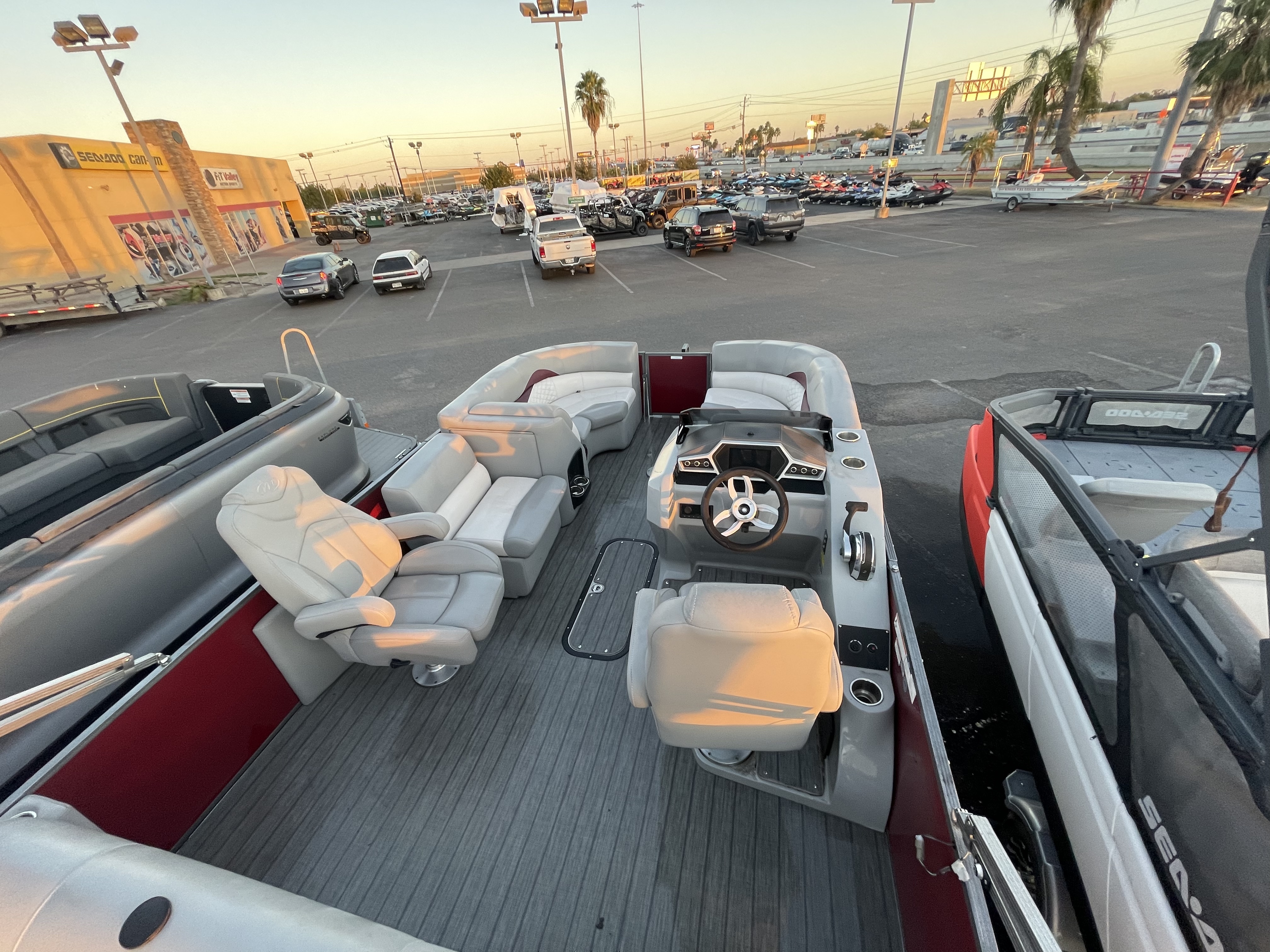 2022 Manitou ENCORE SL SHP575 (Complete Package $62,357 Boat, Trailer, Motor) - Photo 8