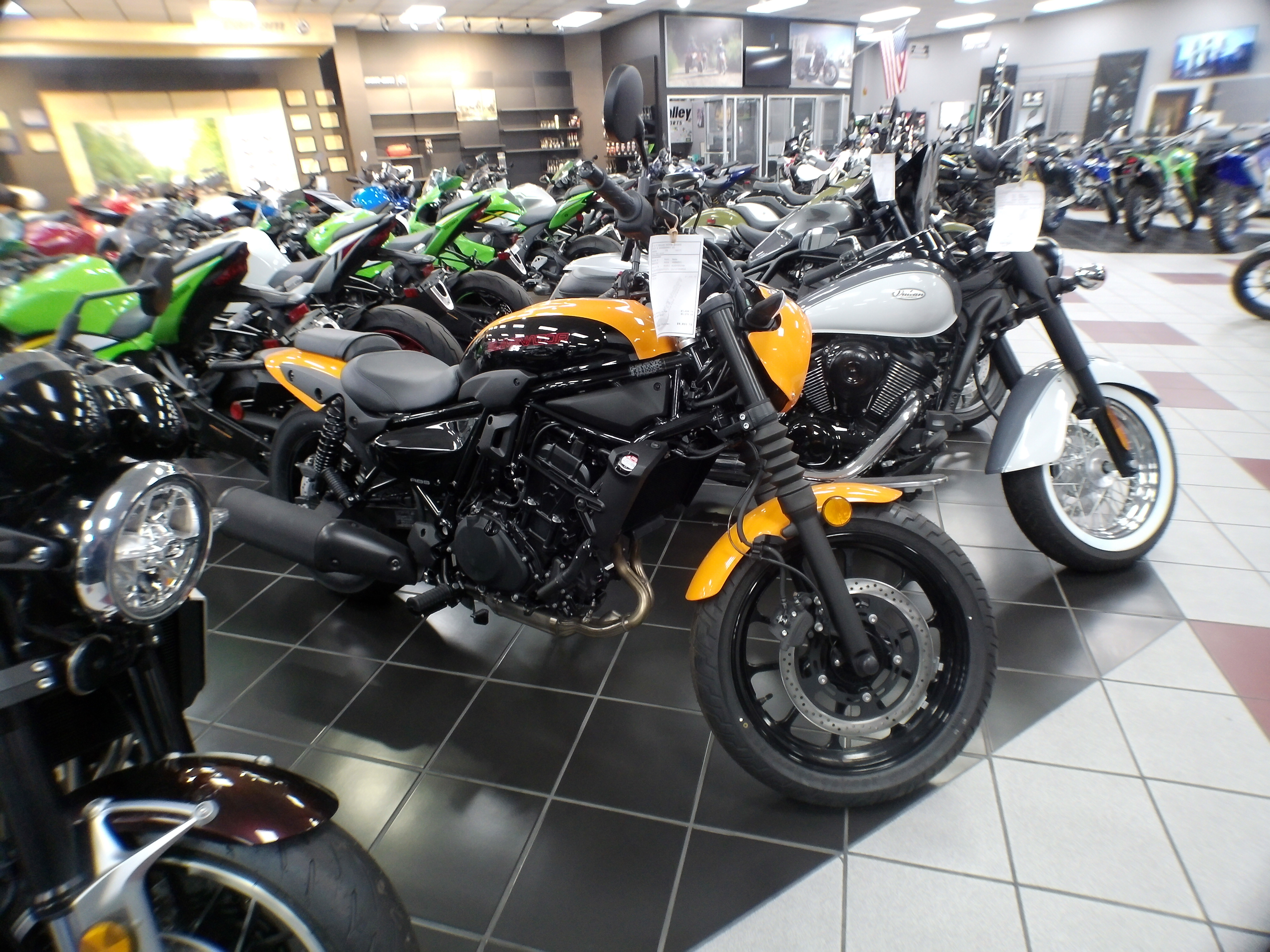 2024 Kawasaki Eliminator SE ABS - Photo 5