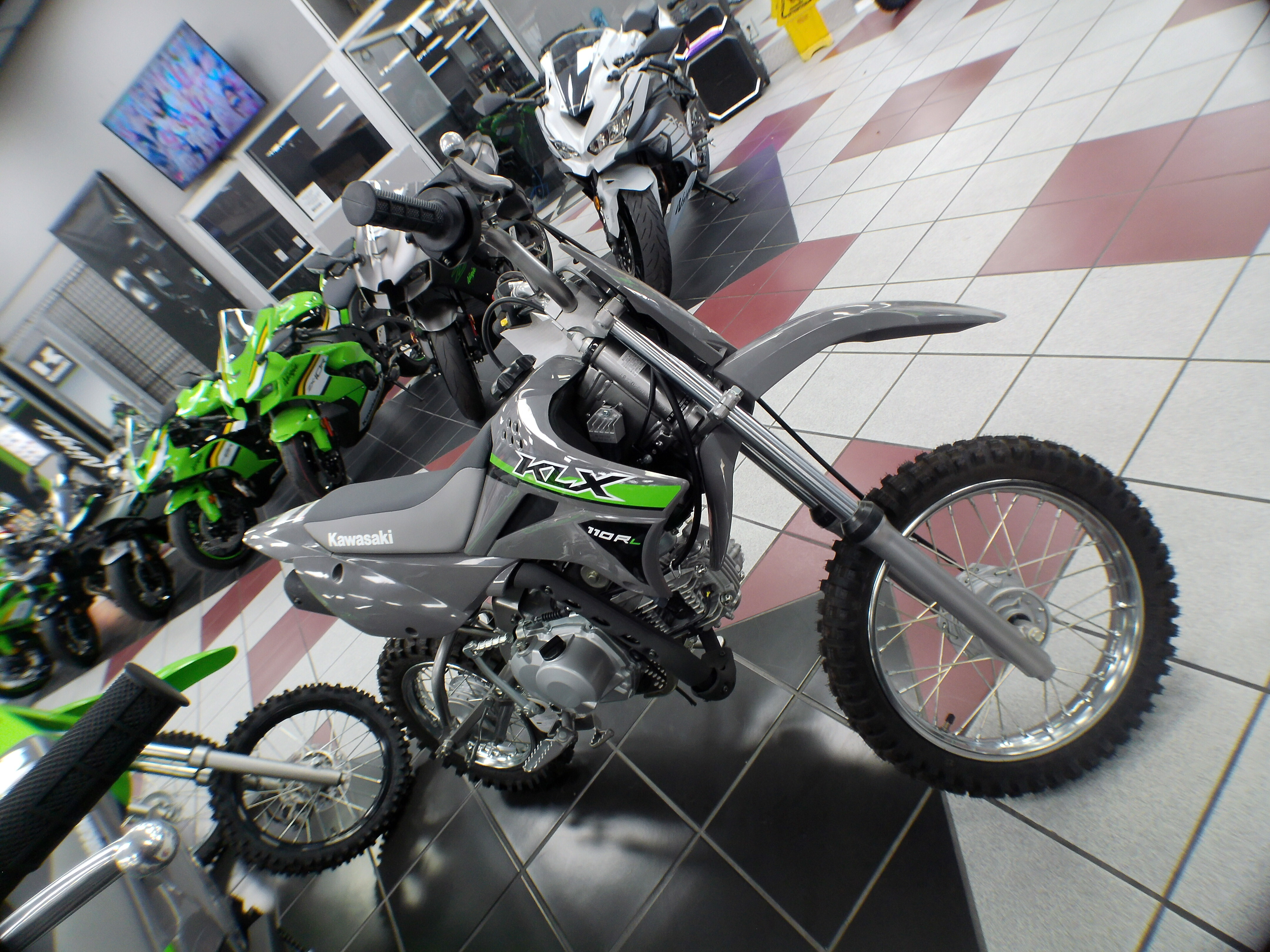 2024 Kawasaki KLX 110R L - Photo 6