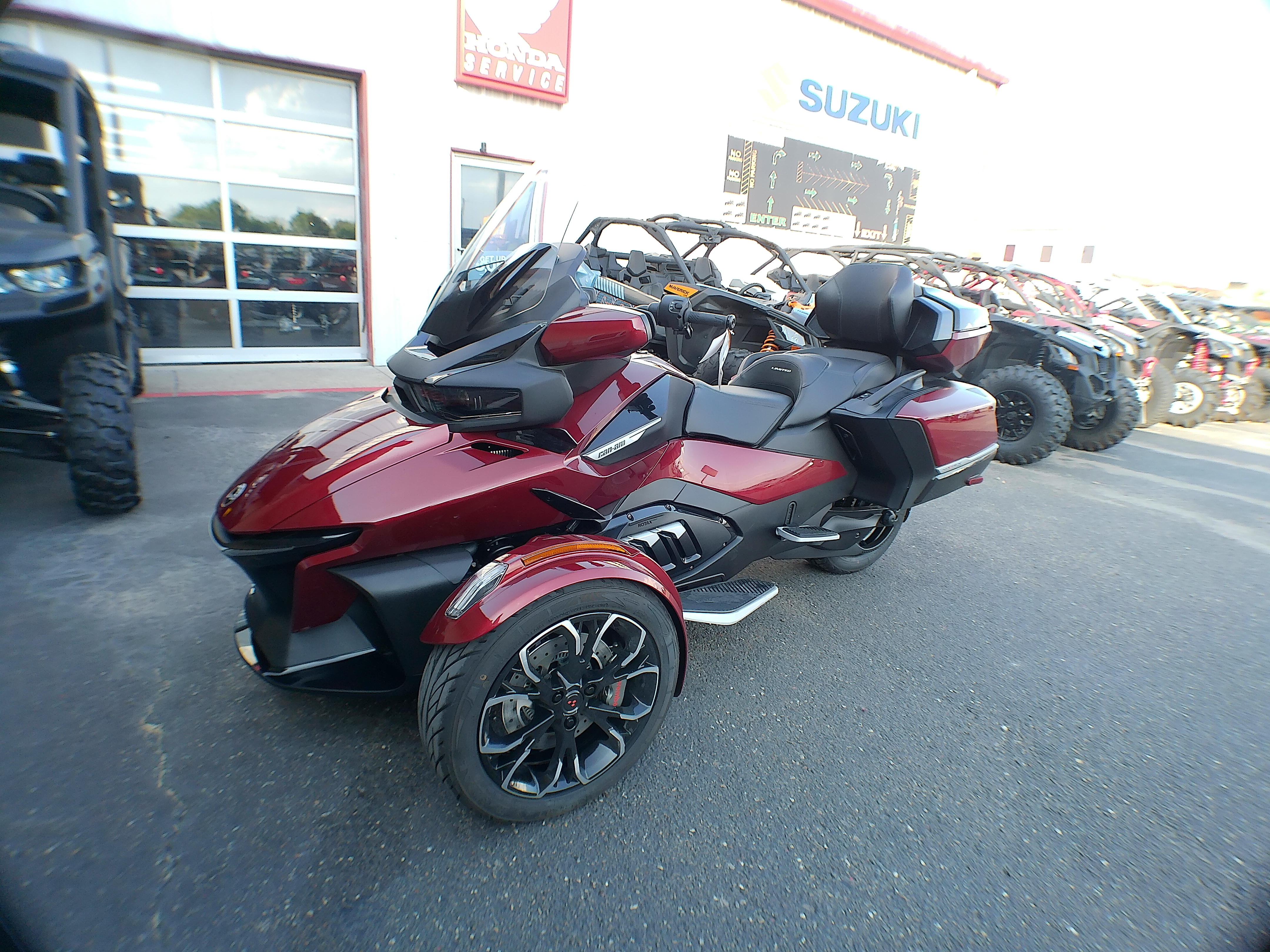 2024 Can-Am Spyder RT LTD 1330 SE6 - Photo 6