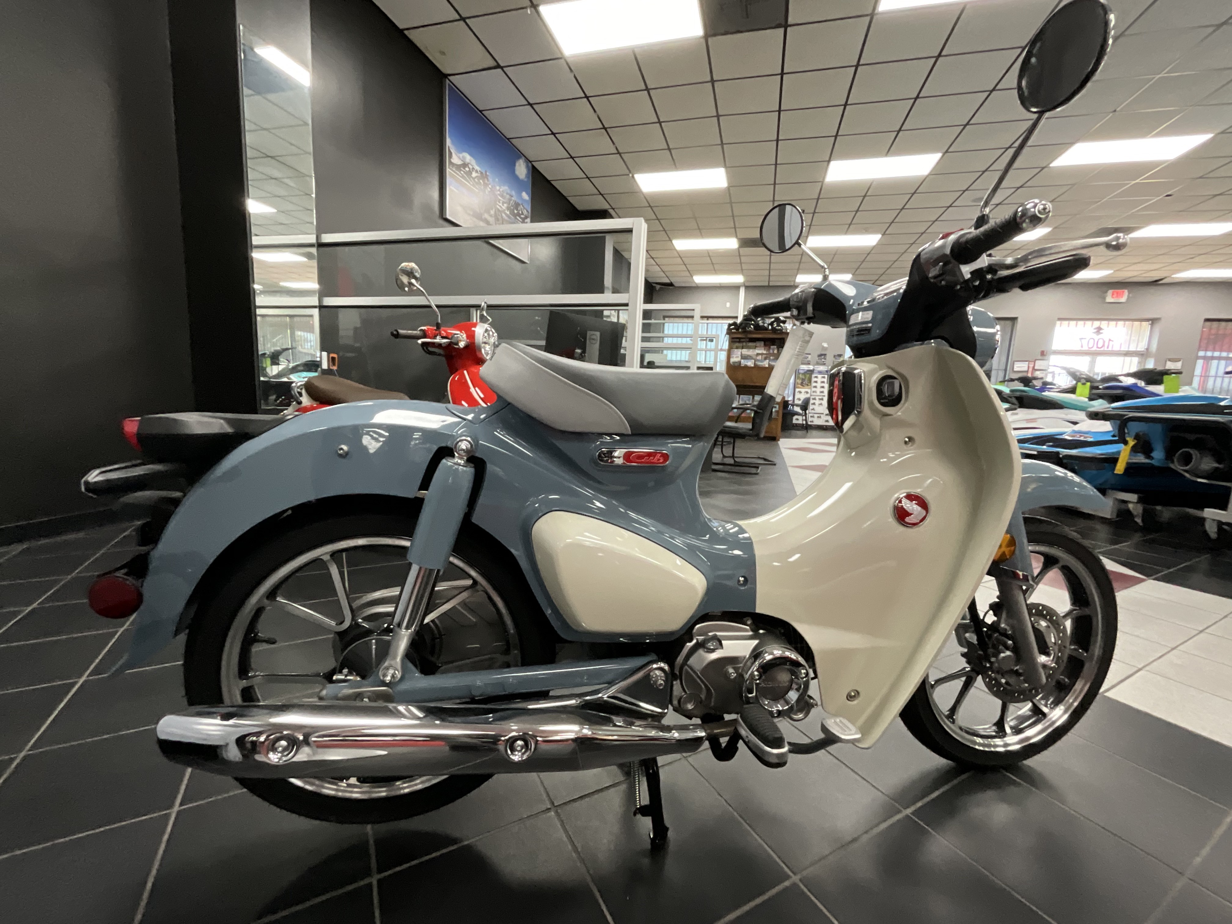 2024 Honda Super Cub C125 ABS - Photo 10