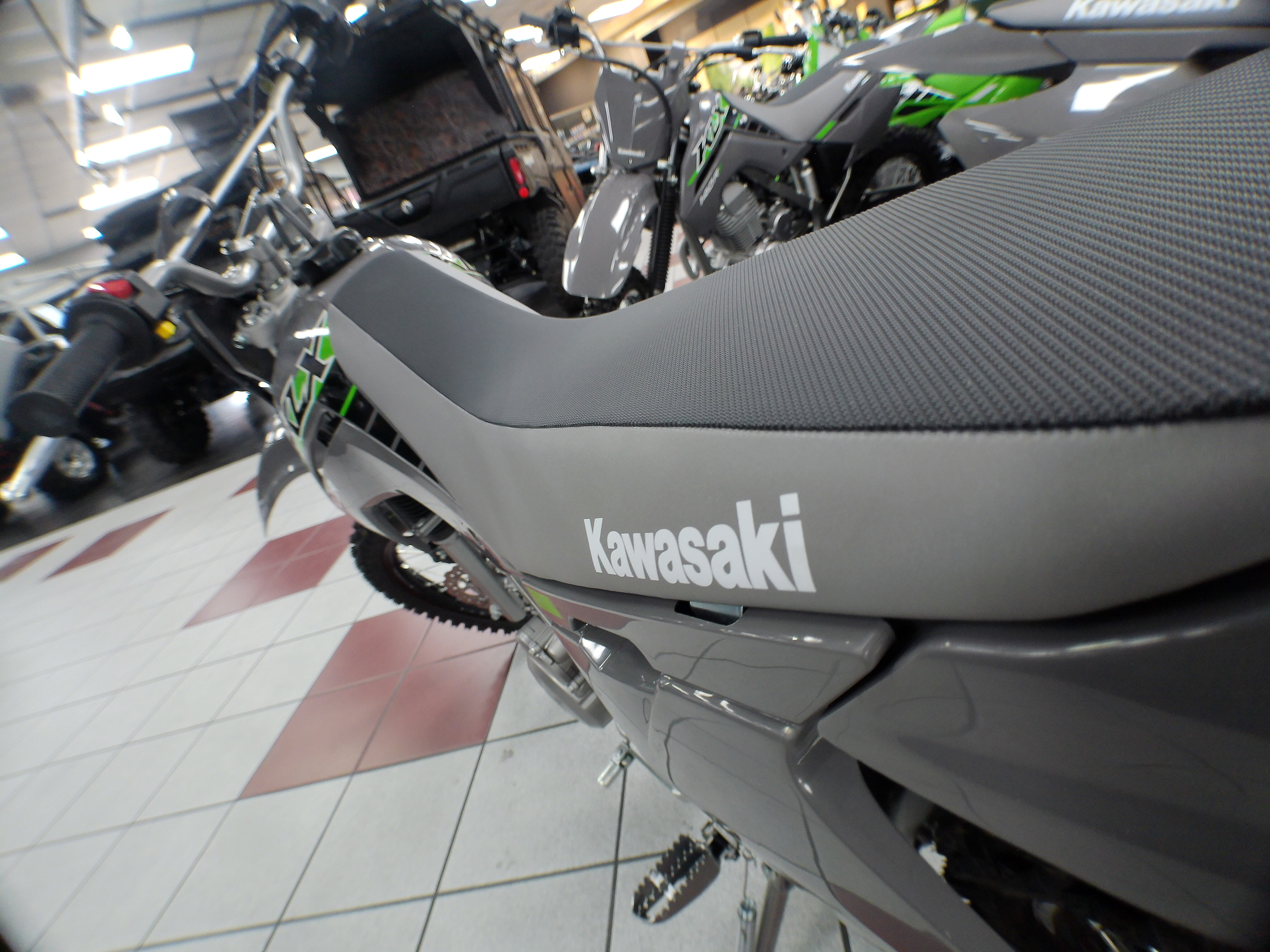 2025 Kawasaki KLX® 140R - Photo 5