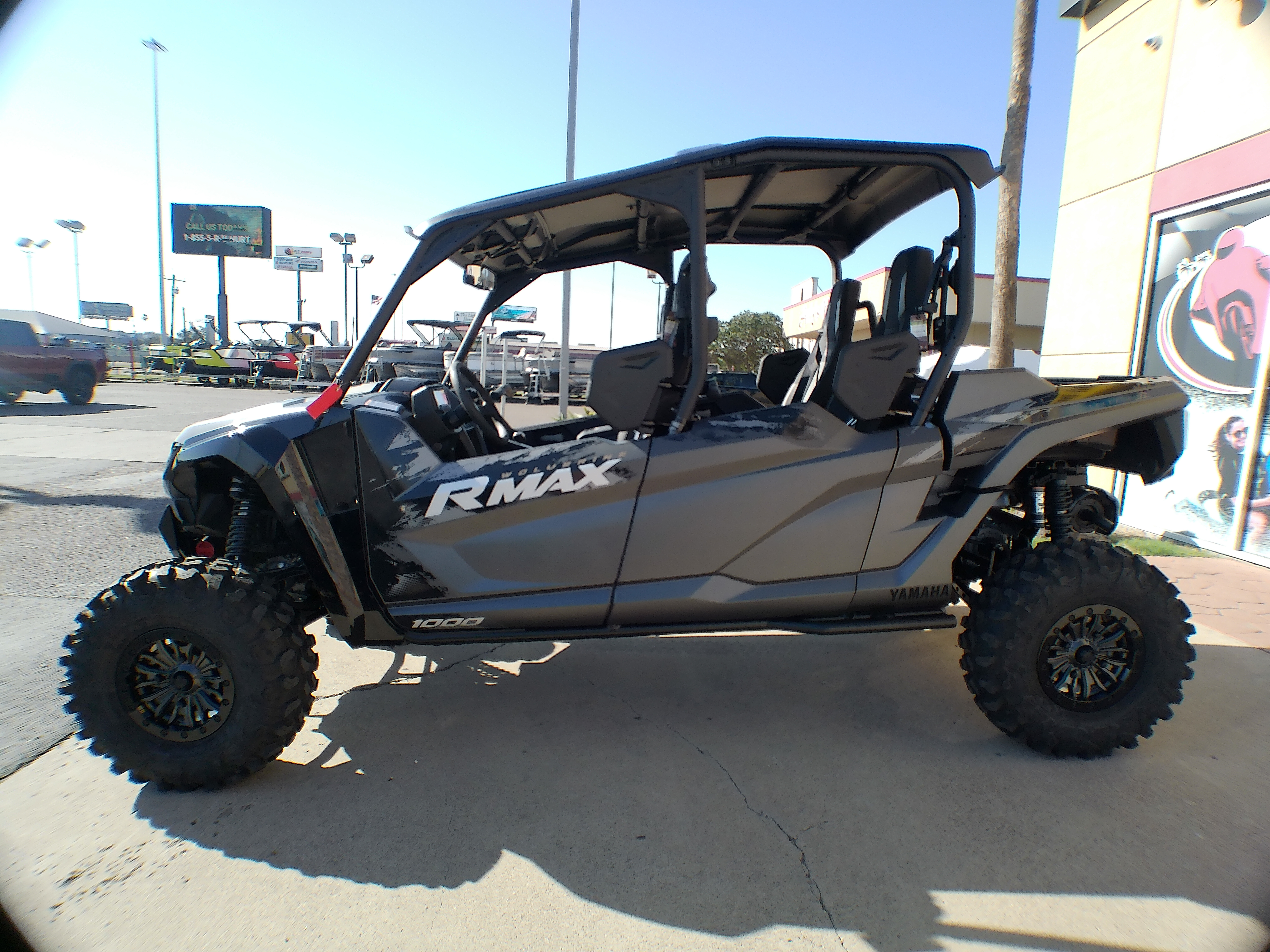 2025 Yamaha Wolverine RMAX4 1000 XT-R - Photo 9