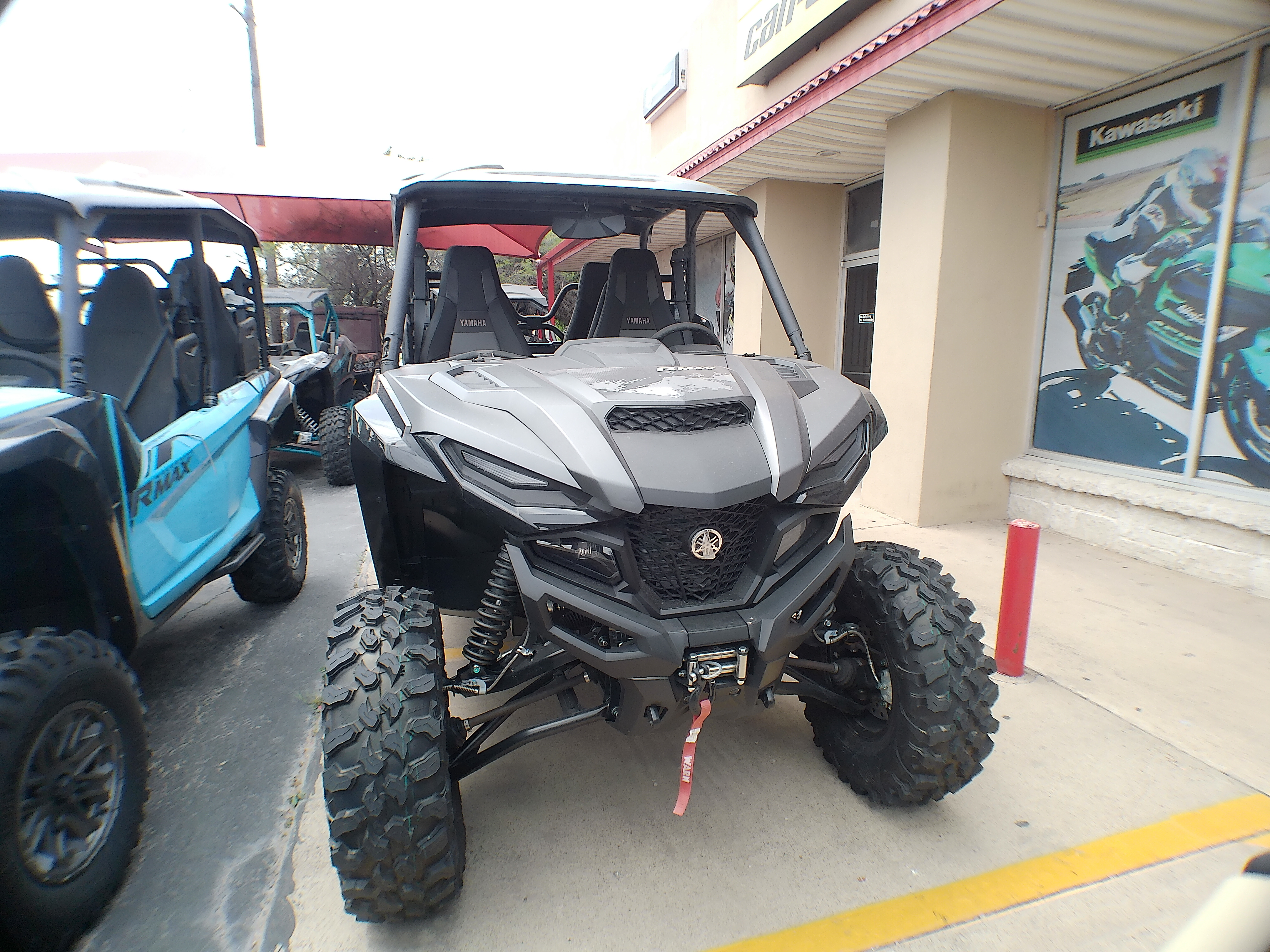 2025 Yamaha Wolverine RMAX4 1000 XT-R - Photo 17