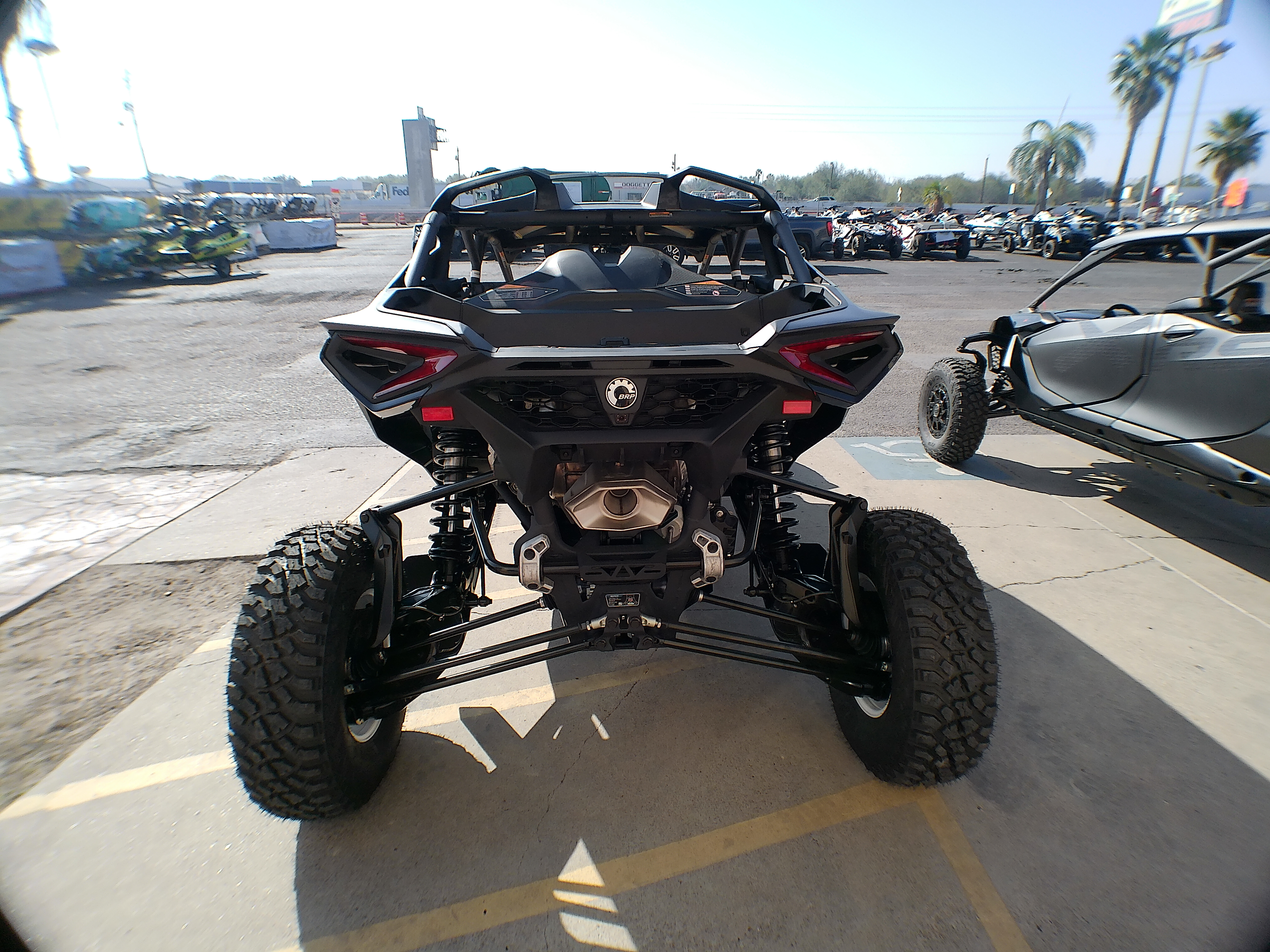 2025 Can-Am MV R MX XRS - Photo 7