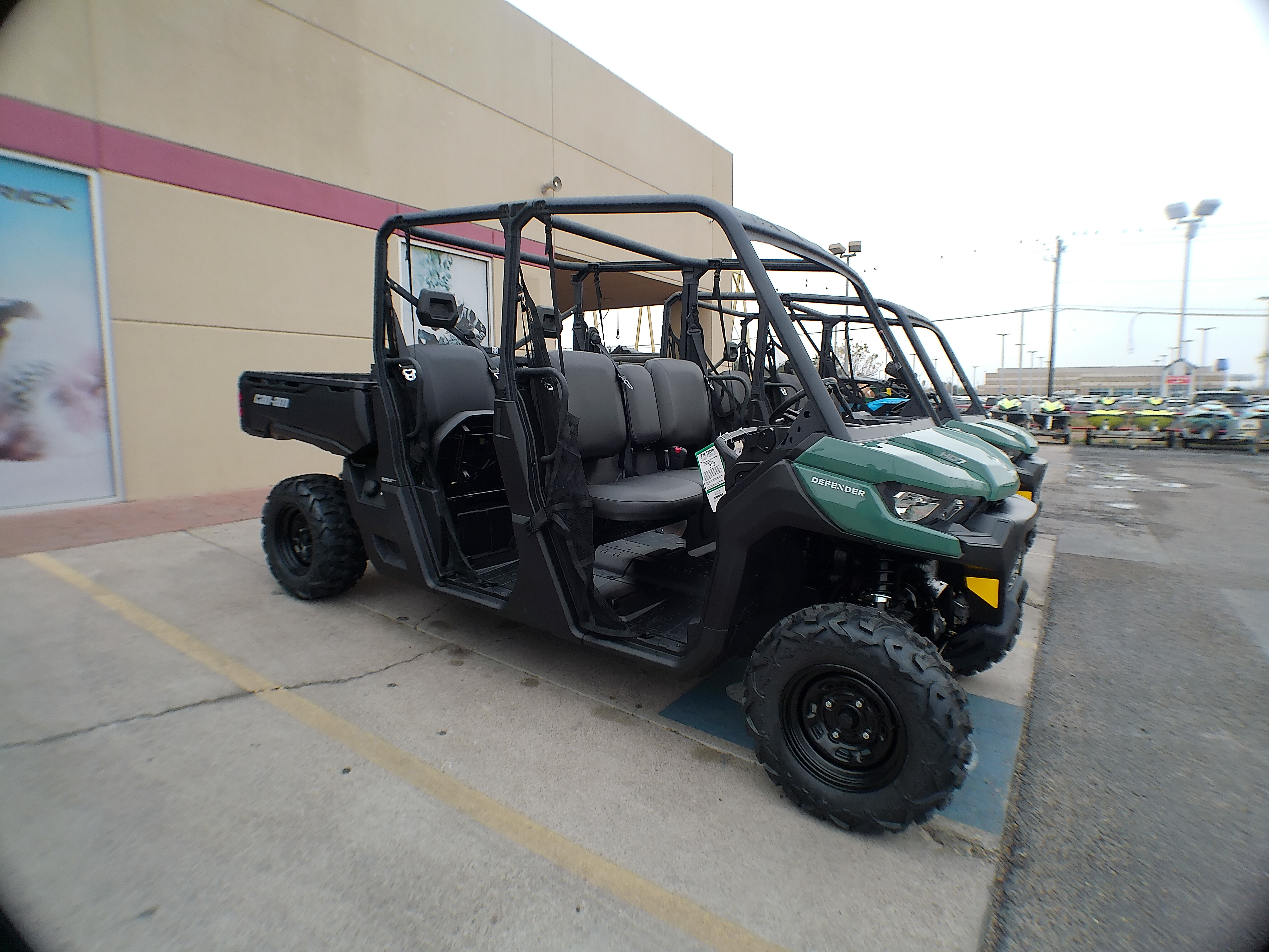 2025 Can-Am DEF MAX BASE 62 - Photo 6