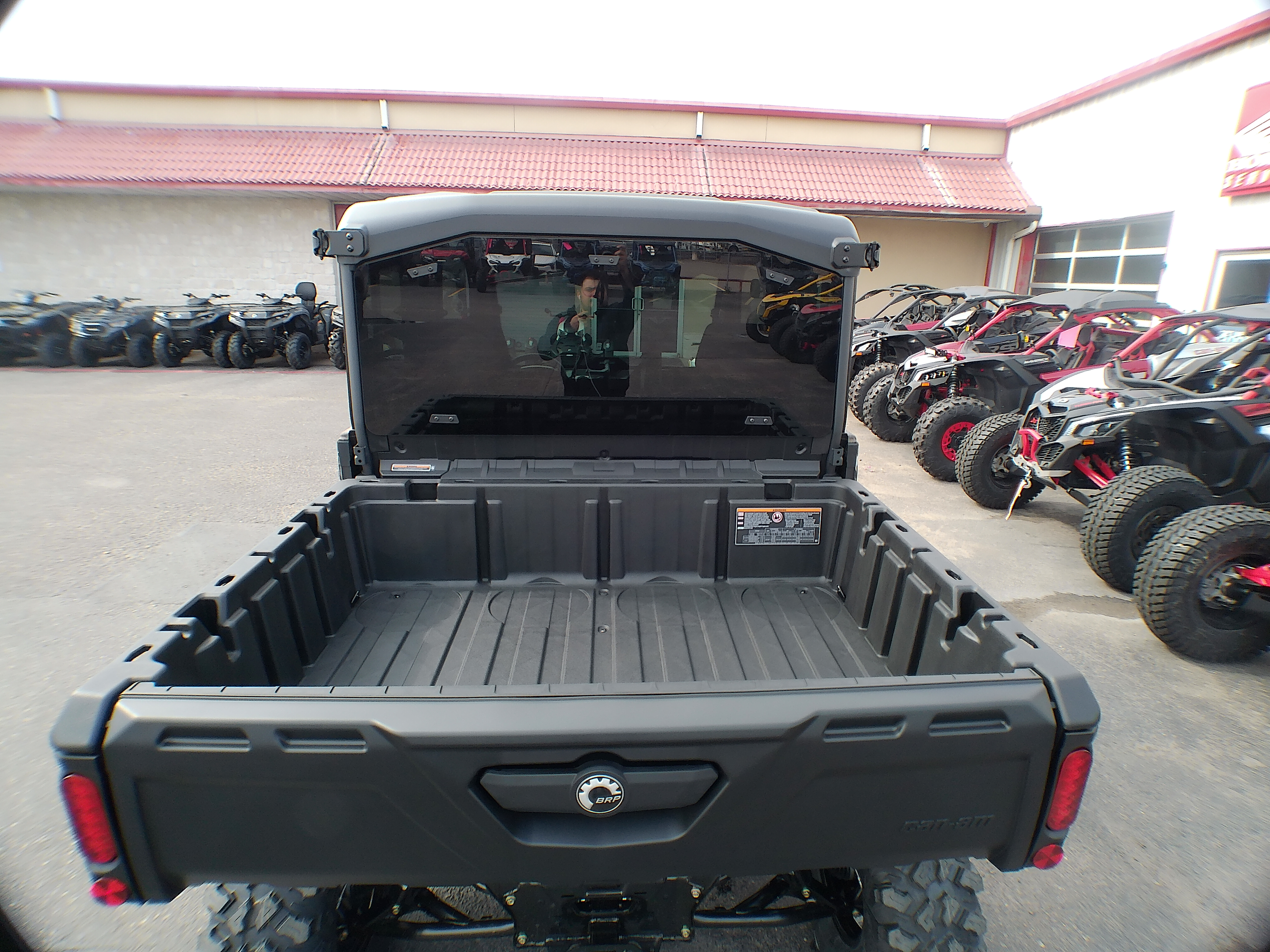 2025 Can-Am DEF MAX LTD 65 HD10 - Photo 5