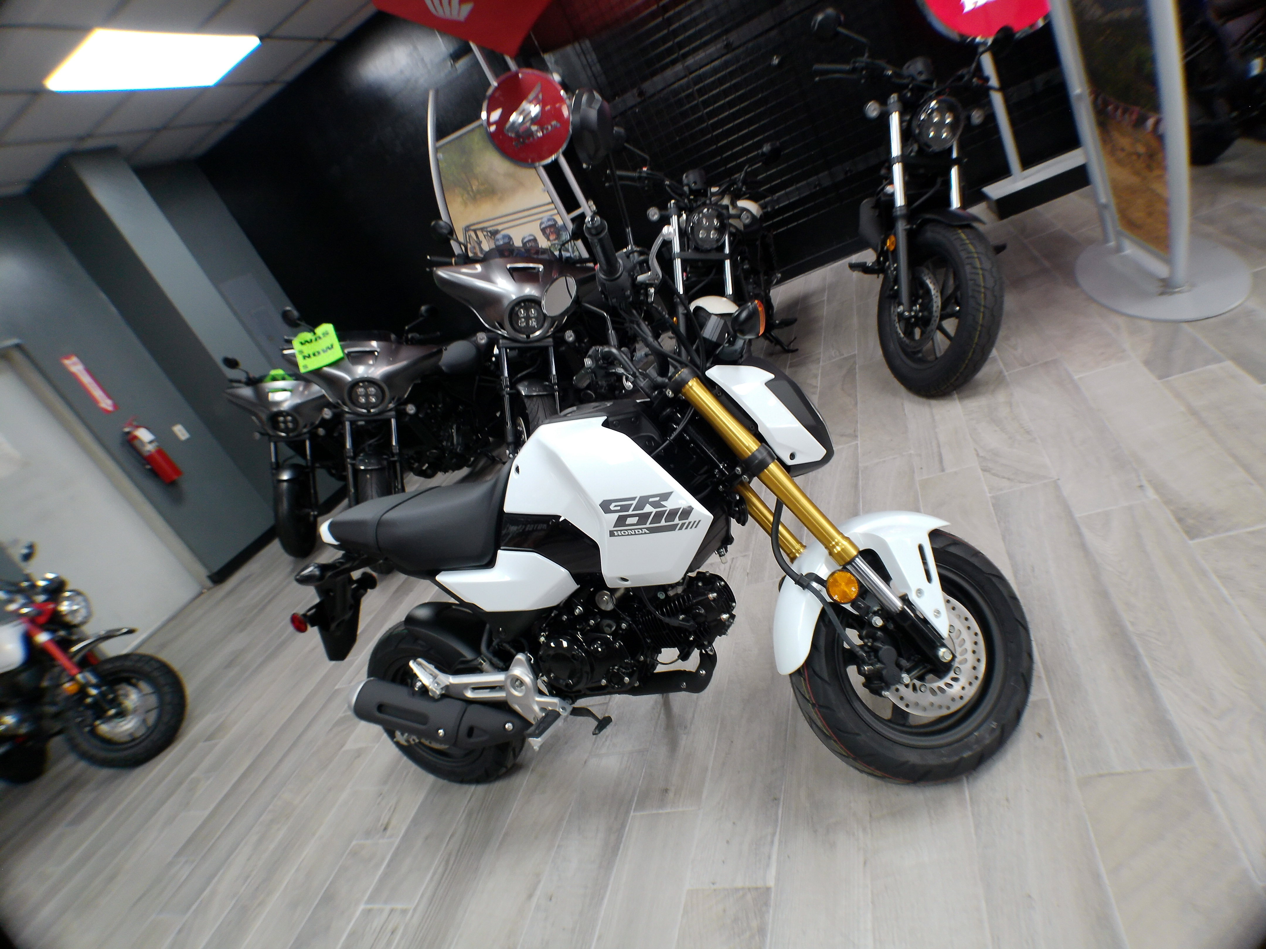 2025 Honda Grom™ Base - Photo 12