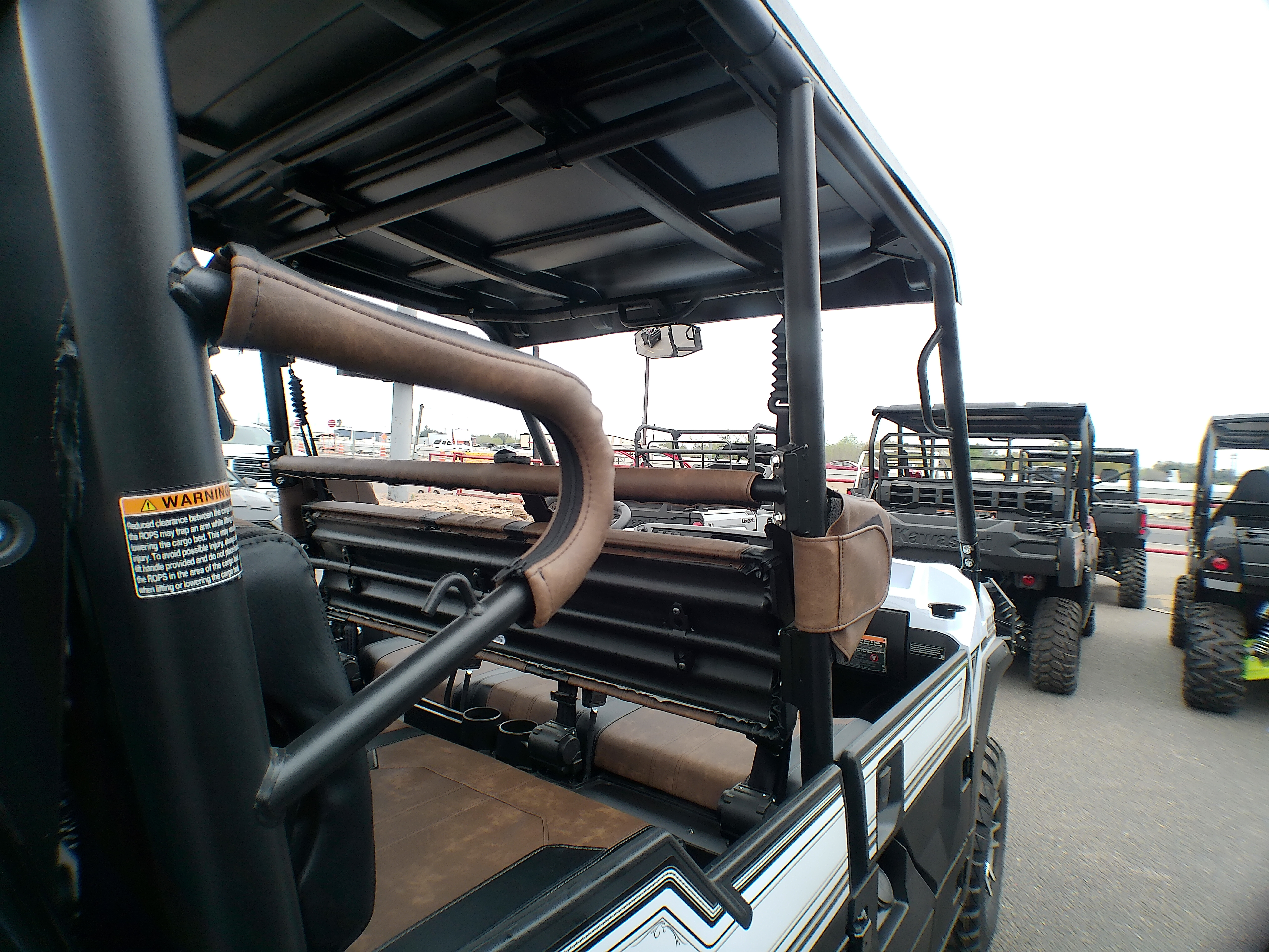 2025 Kawasaki Mule™ PRO-FXT™ 1000 Platinum Ranch Edition - Photo 10