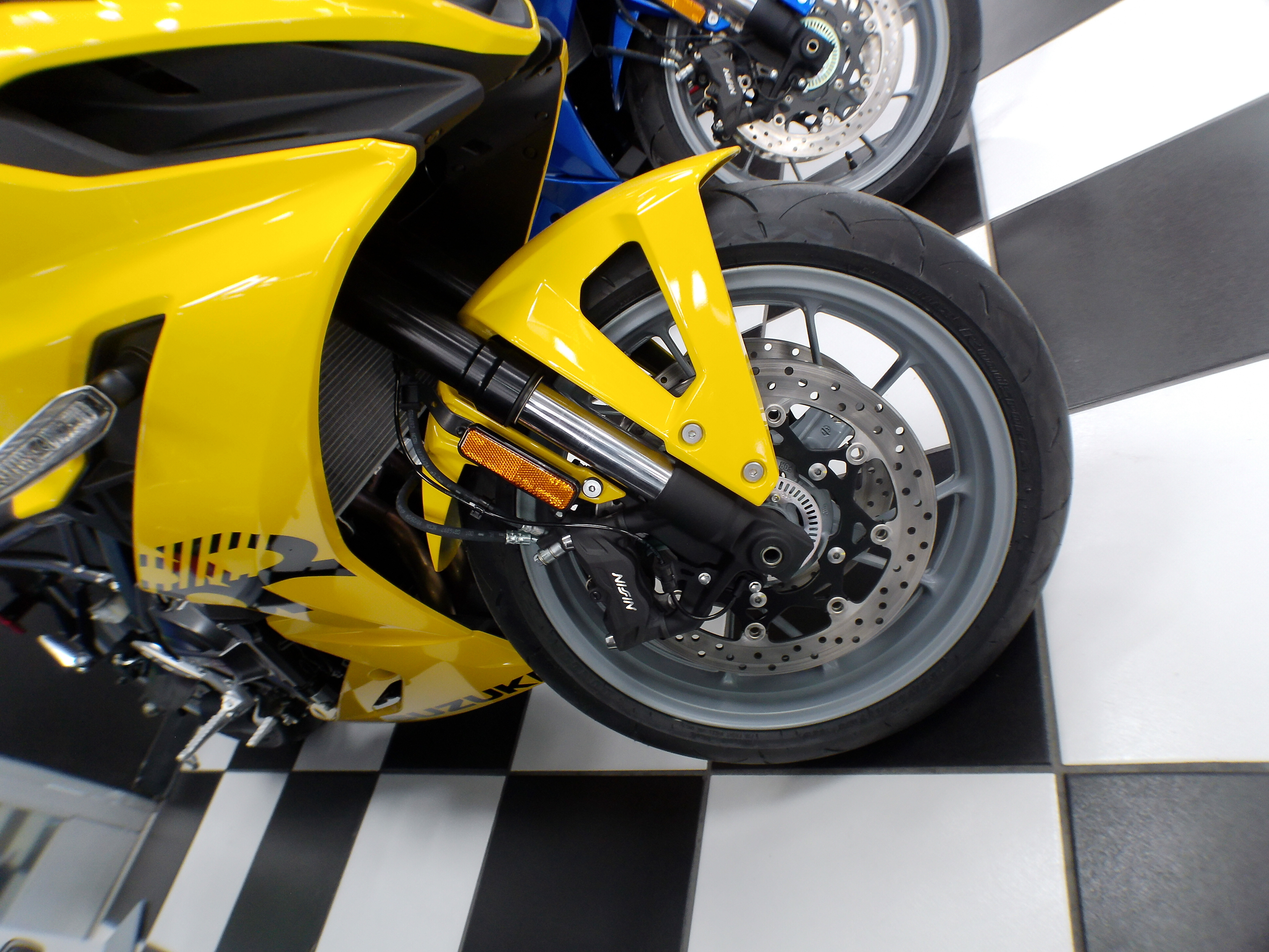 2025 Suzuki GSX-S 8R - Photo 4