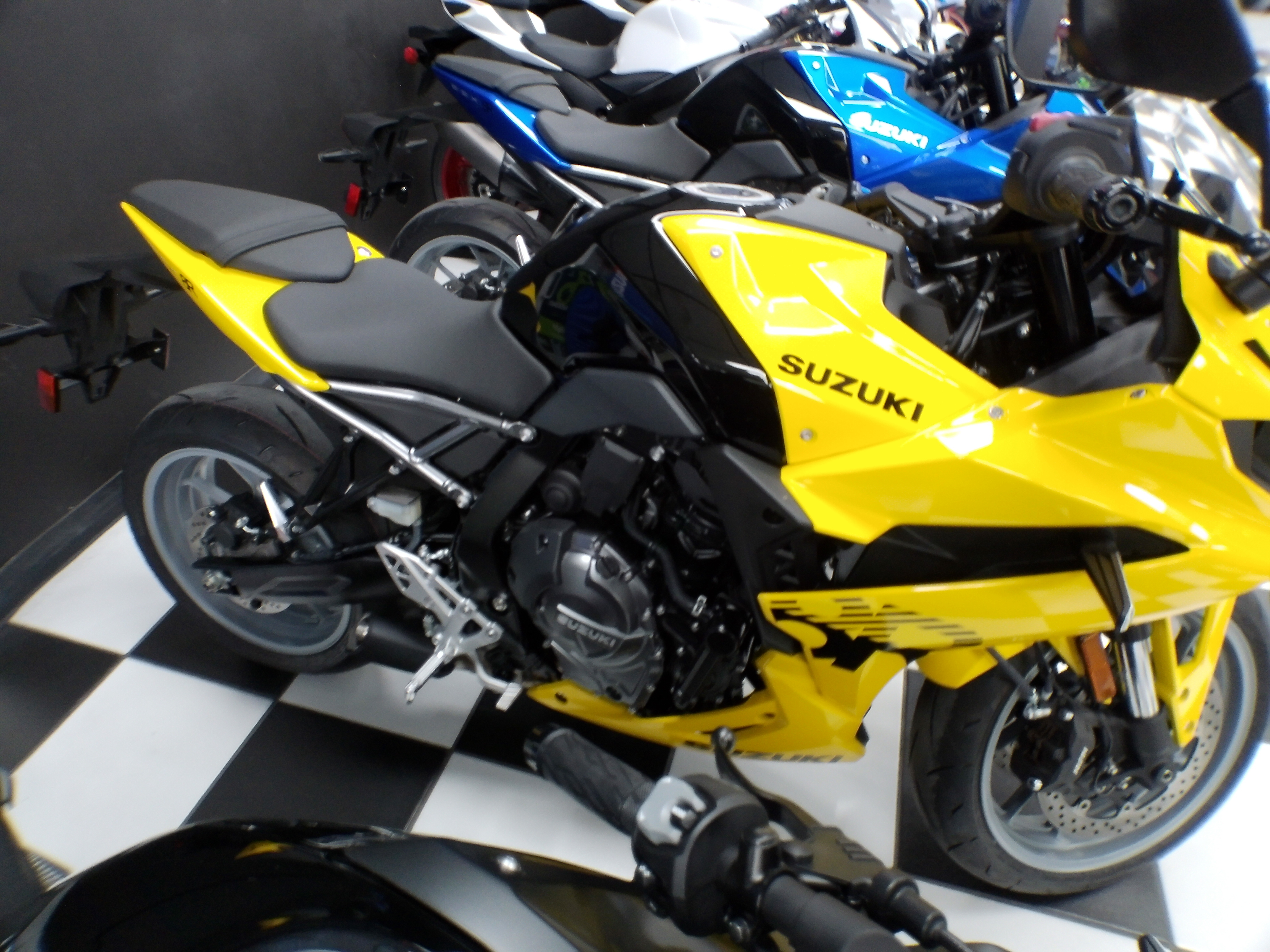 2025 Suzuki GSX-S 8R - Photo 9
