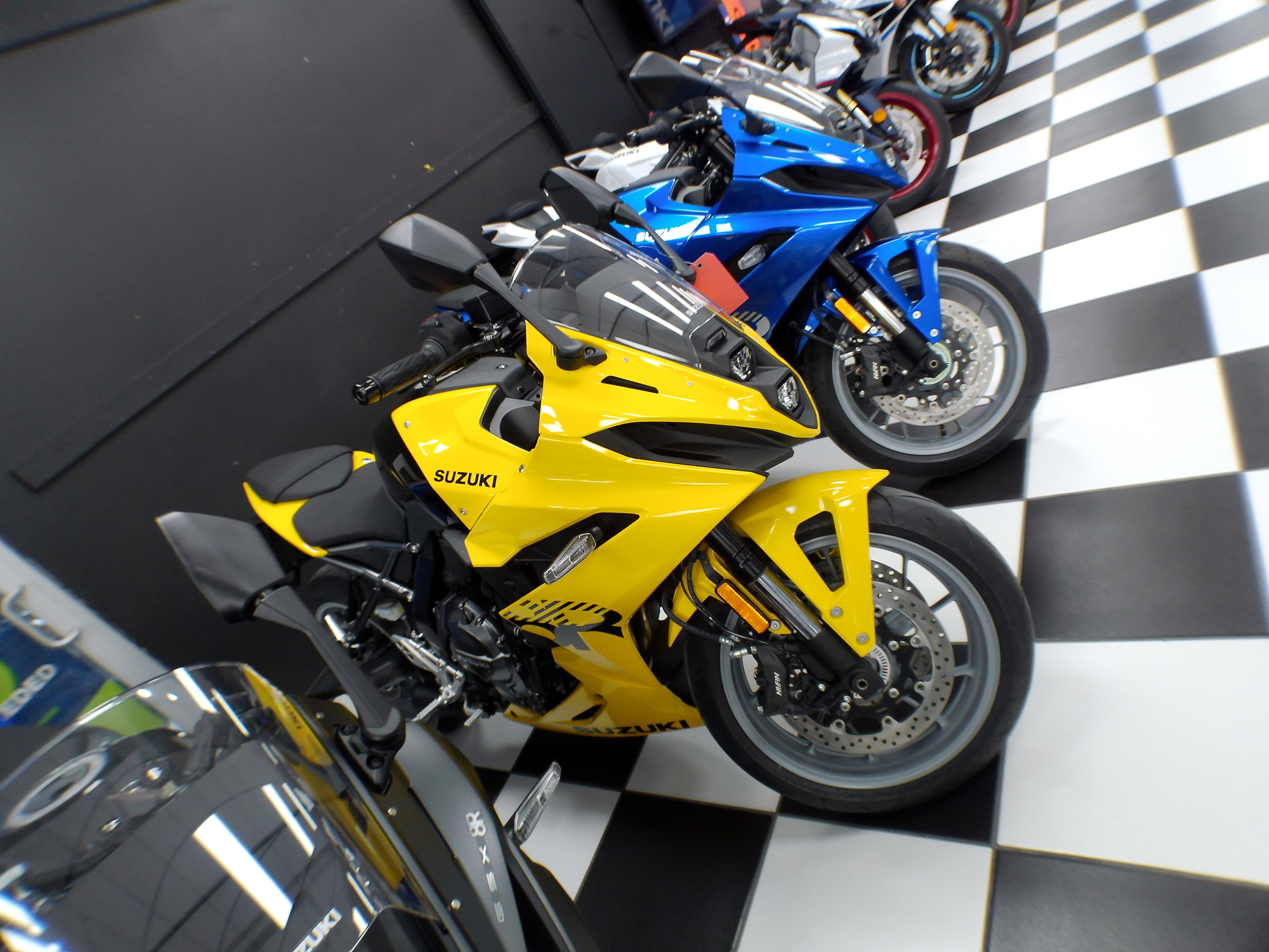 2025 Suzuki GSX-S 8R - Photo 5