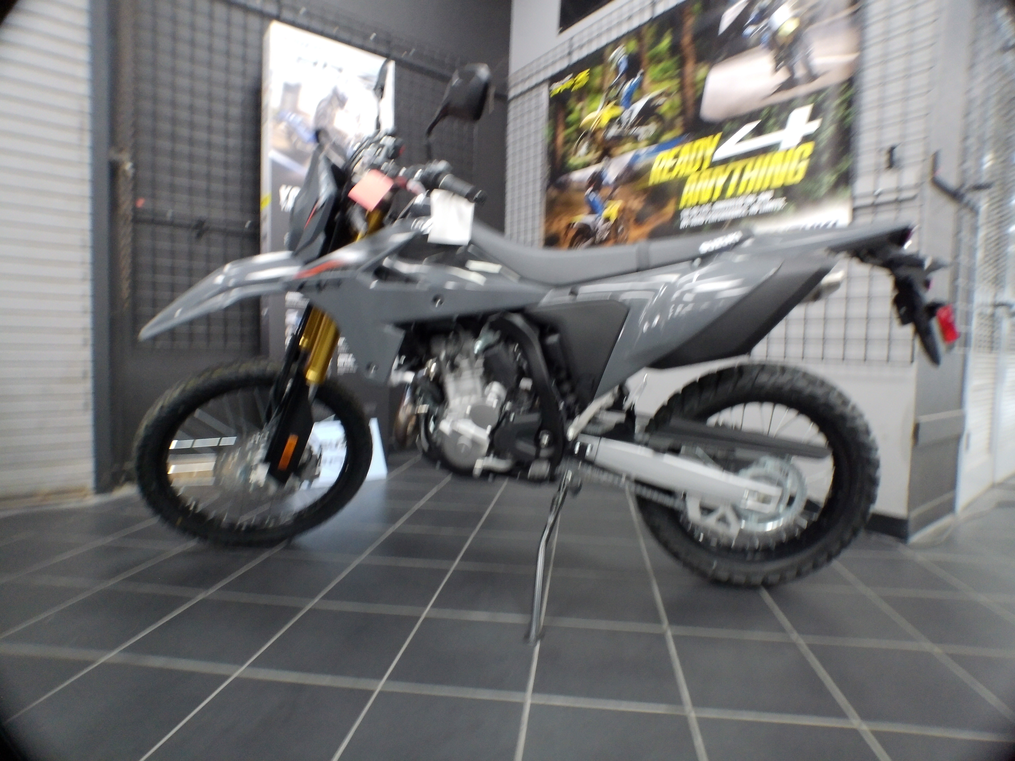 2025 Suzuki DR-Z 4S - Photo 6