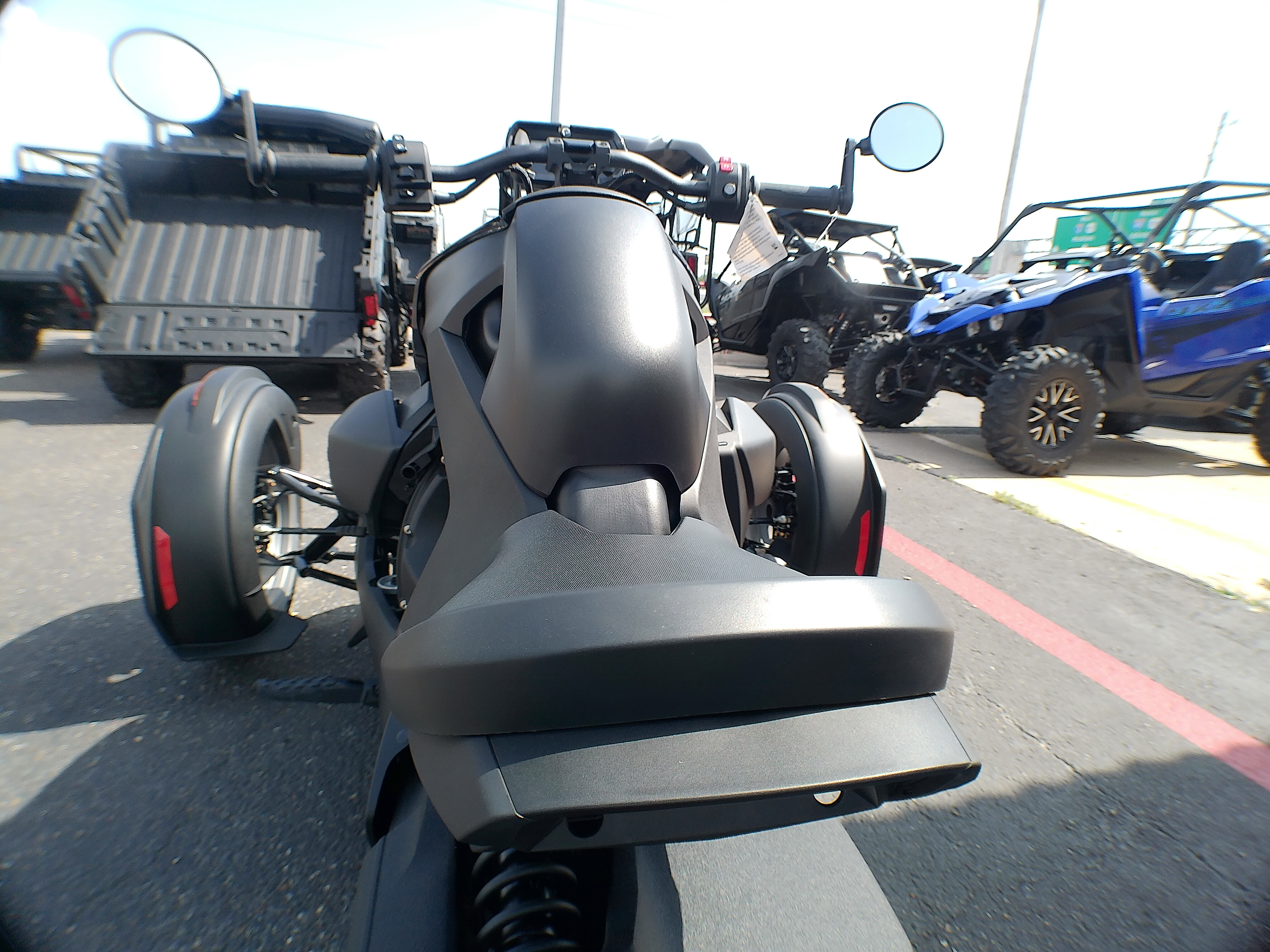 2025 Can-Am RYKER 600 CALI - Photo 6