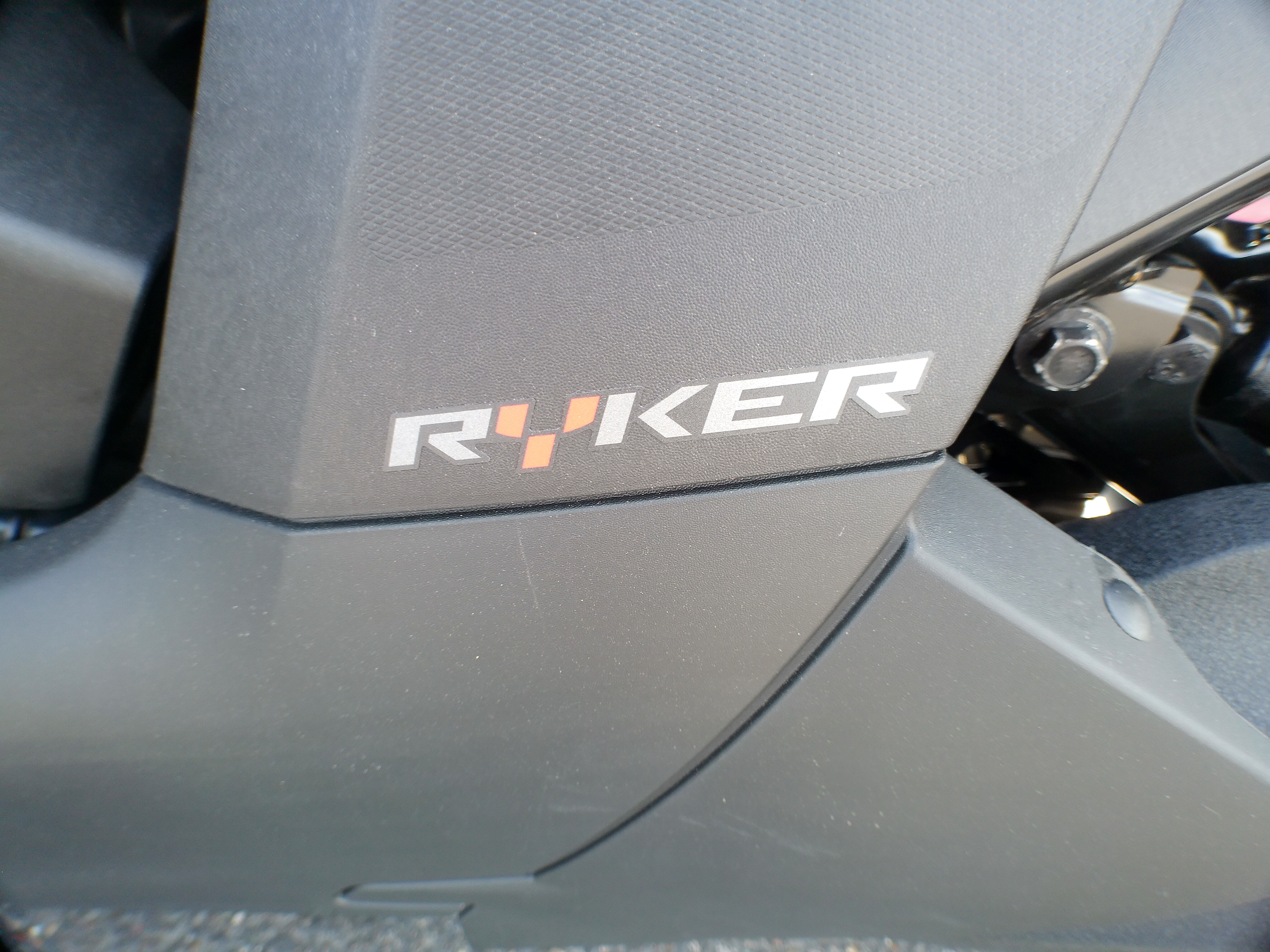 2025 Can-Am RYKER 600 CALI - Photo 7
