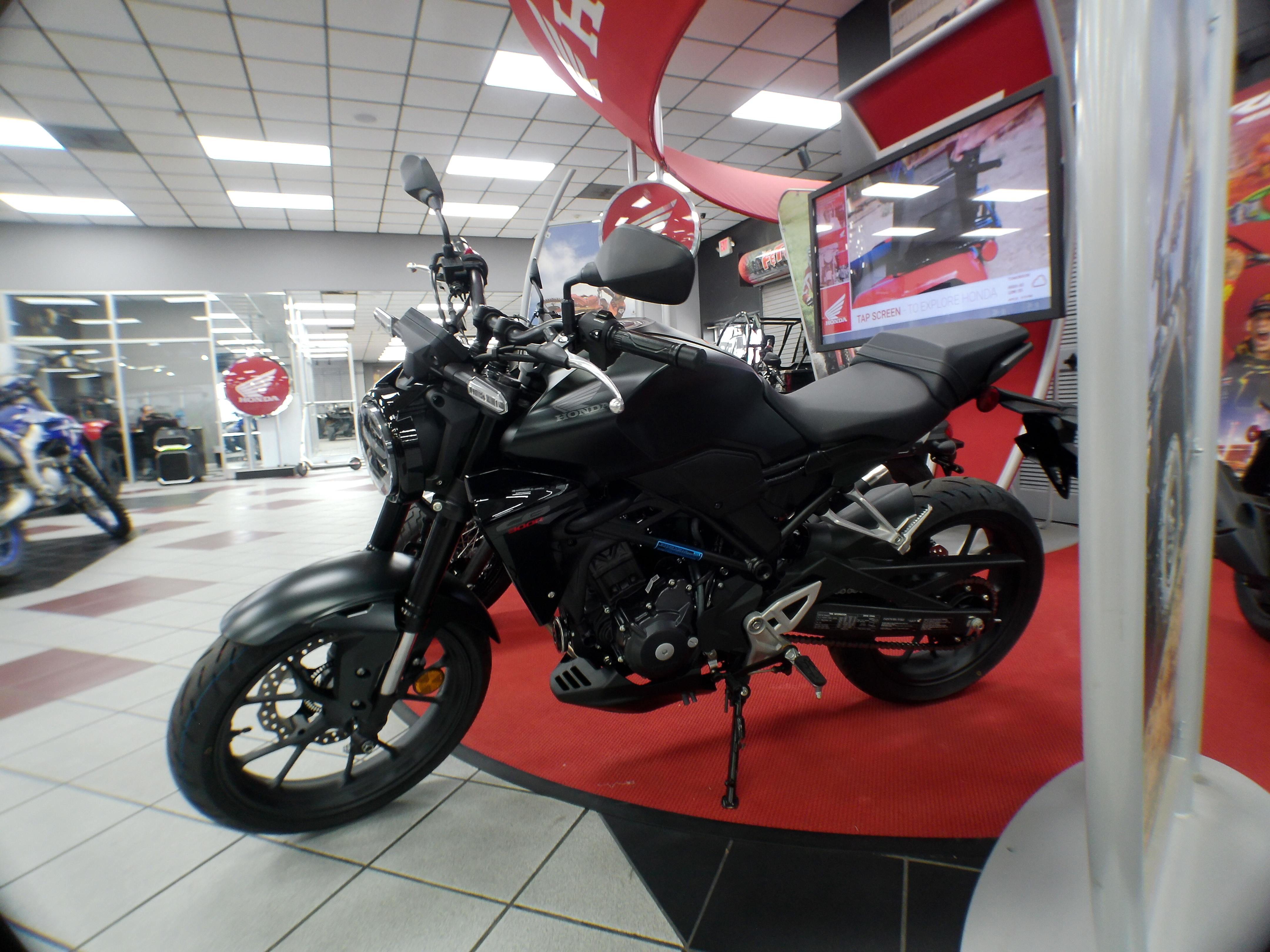 2025 Honda CB300R ABS