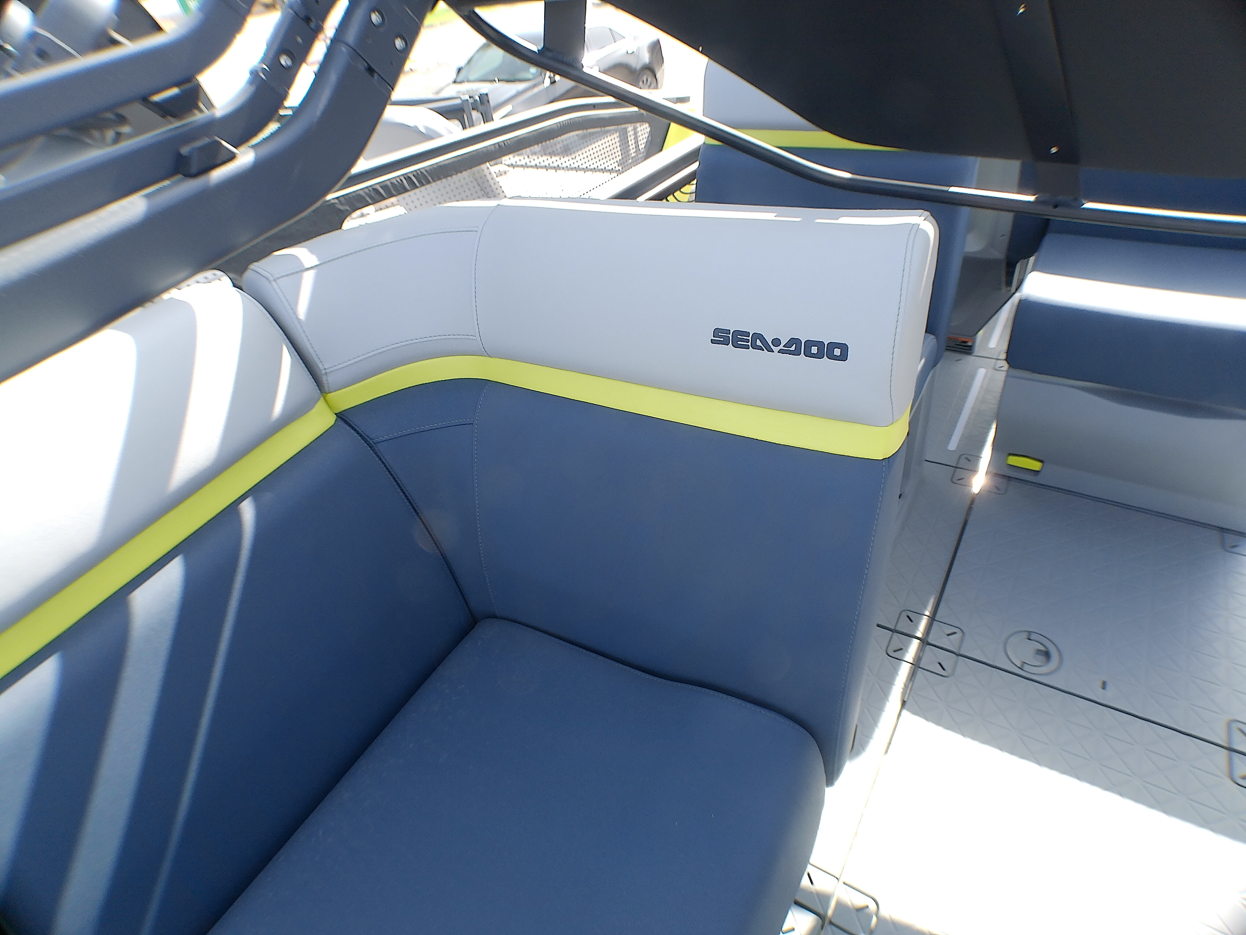 2025 Sea-Doo SWITCH 21 (Boat & Trailer) - Photo 8