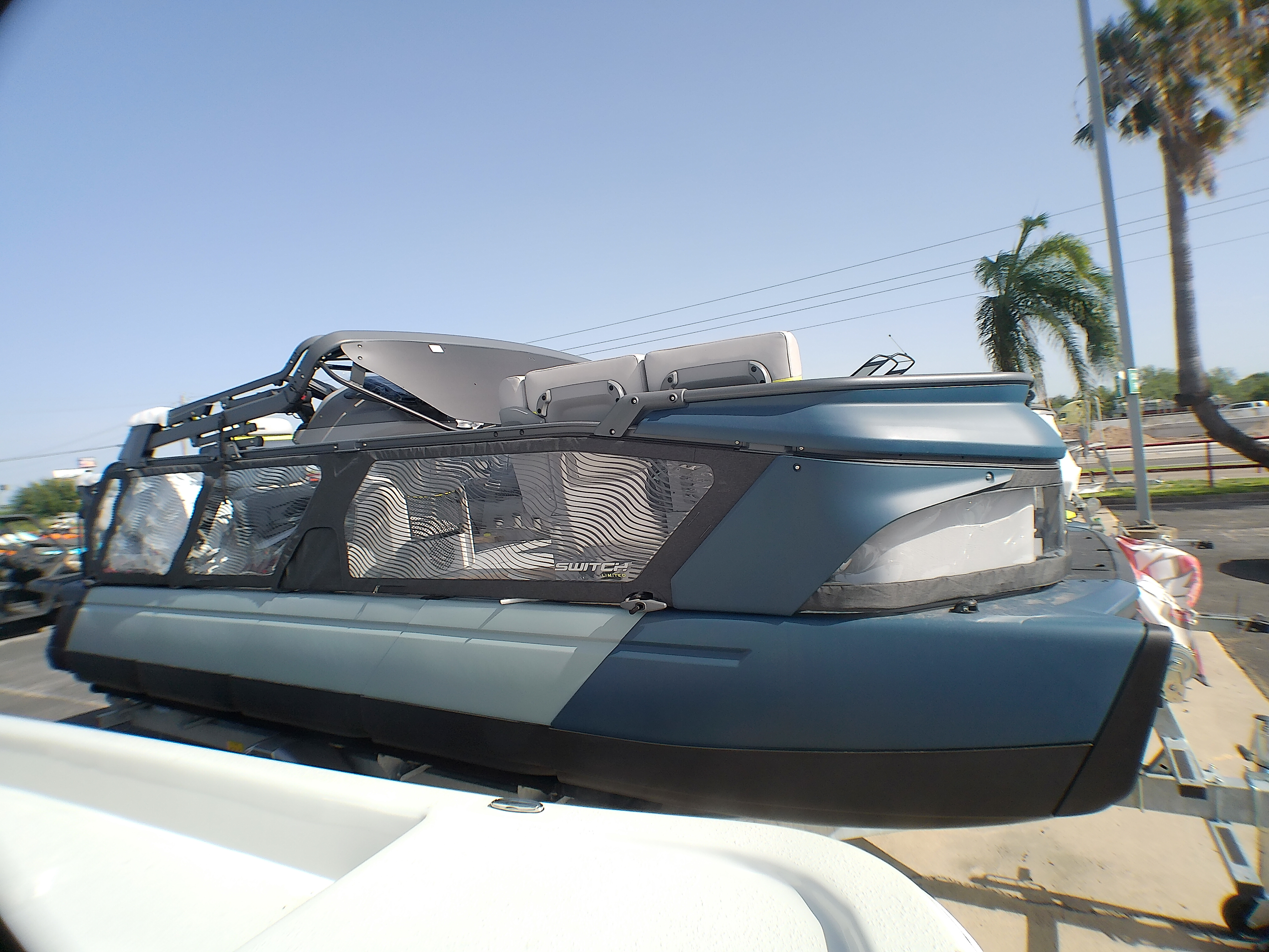 2025 Sea-Doo SWITCH 21 (Boat & Trailer) - Photo 14